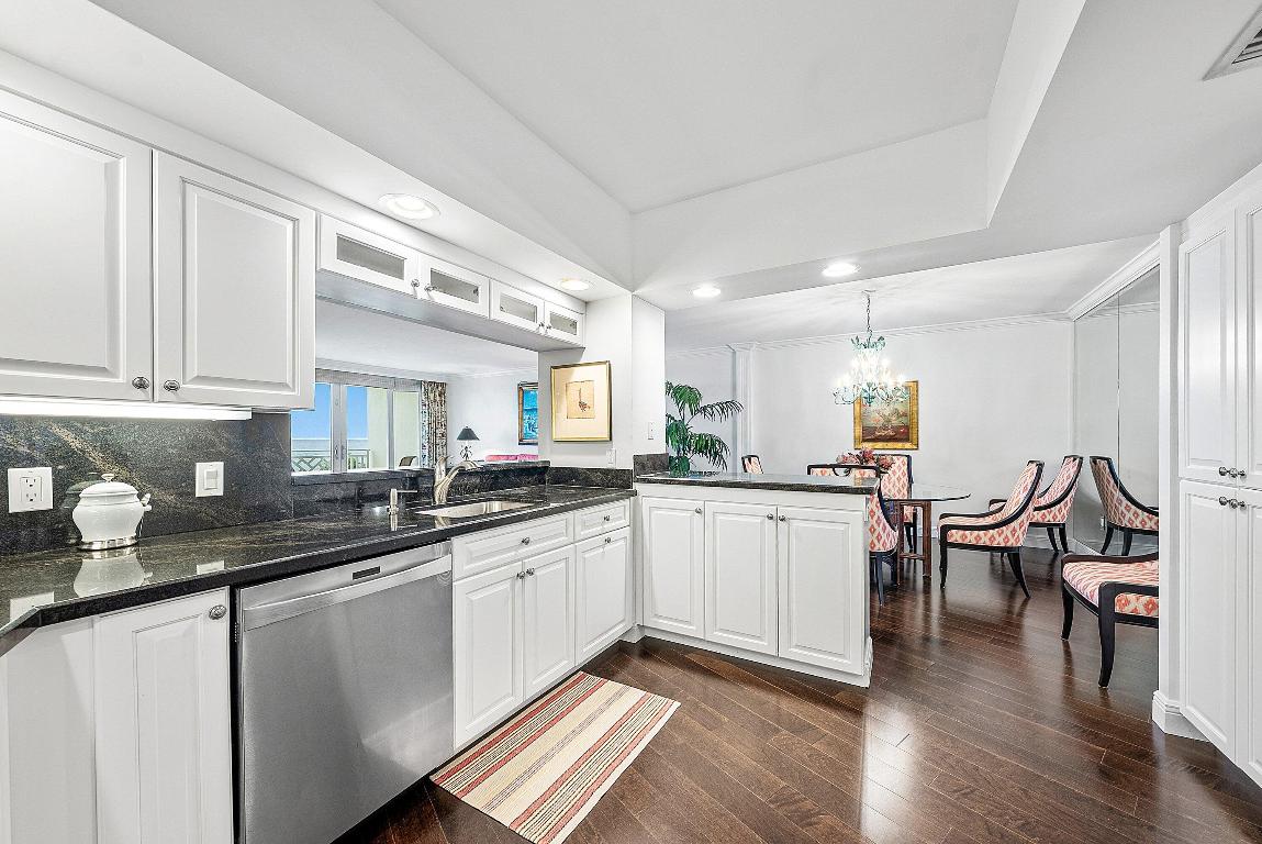 1225 S Ocean Boulevard 401