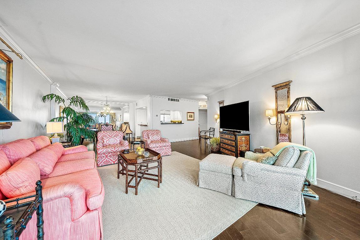 1225 S Ocean Boulevard 401