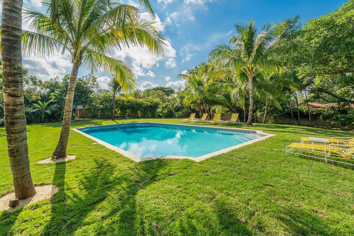 1008 N Ocean Boulevard