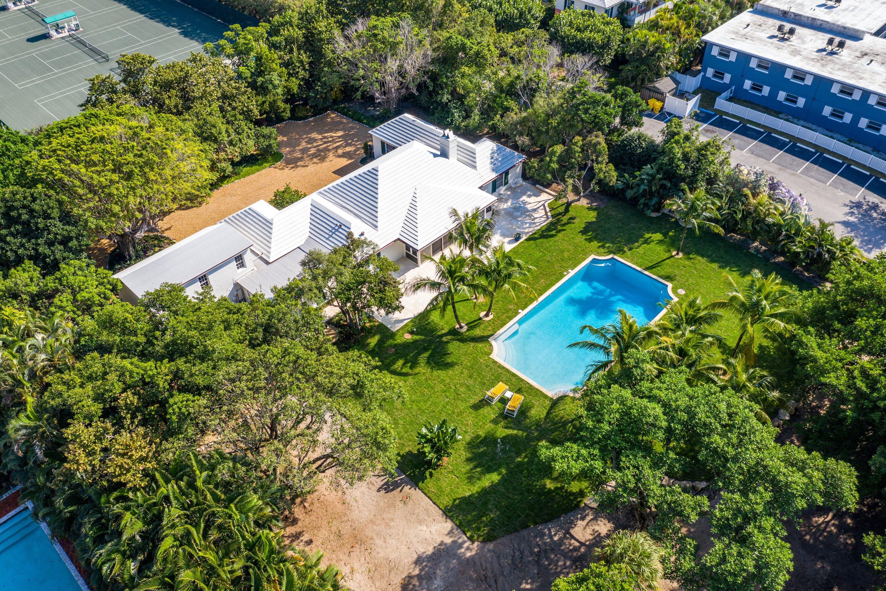 1008 N Ocean Boulevard