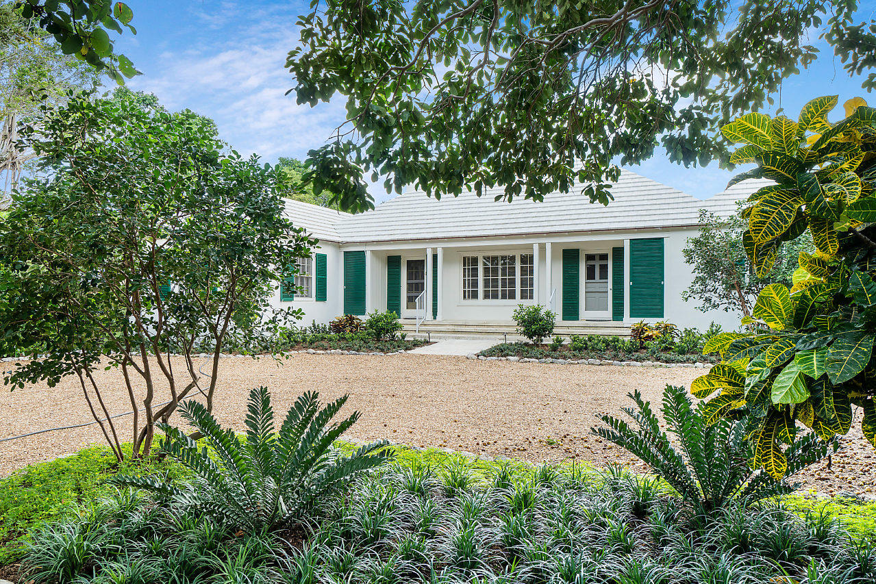 1008 N Ocean Boulevard