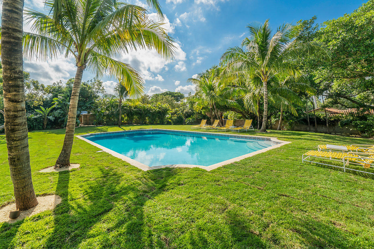 1008 N Ocean Boulevard