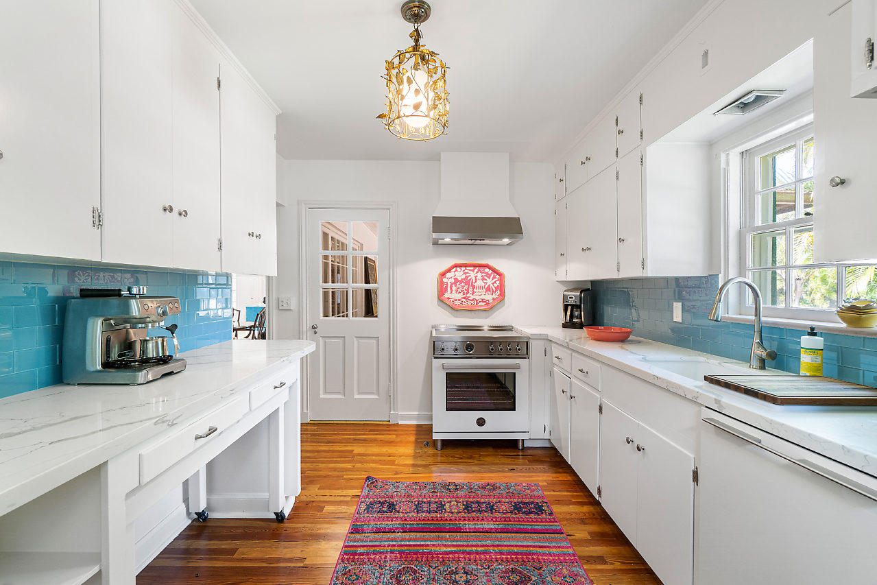 1008 N Ocean Boulevard