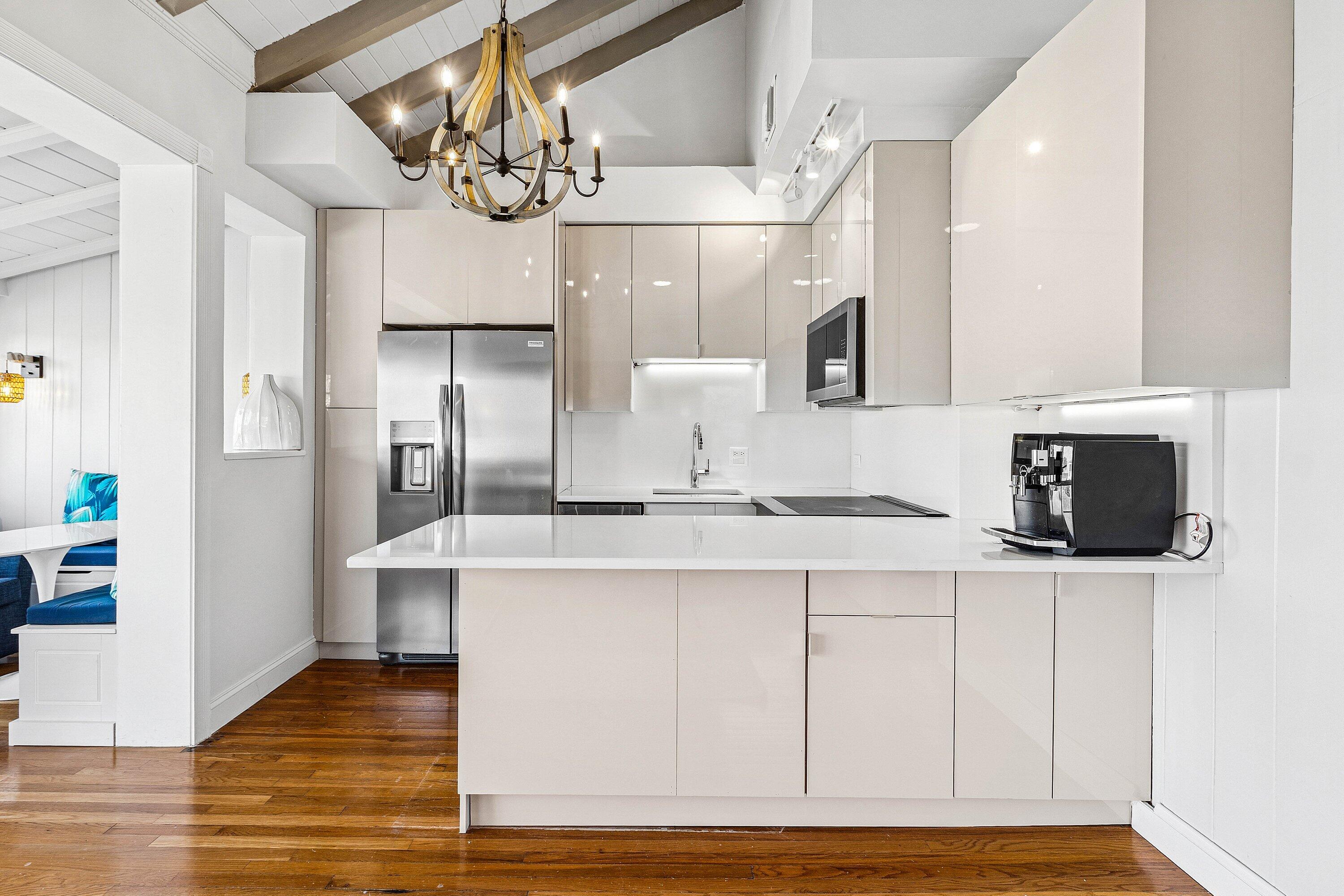 2075 S Ocean Boulevard 3d