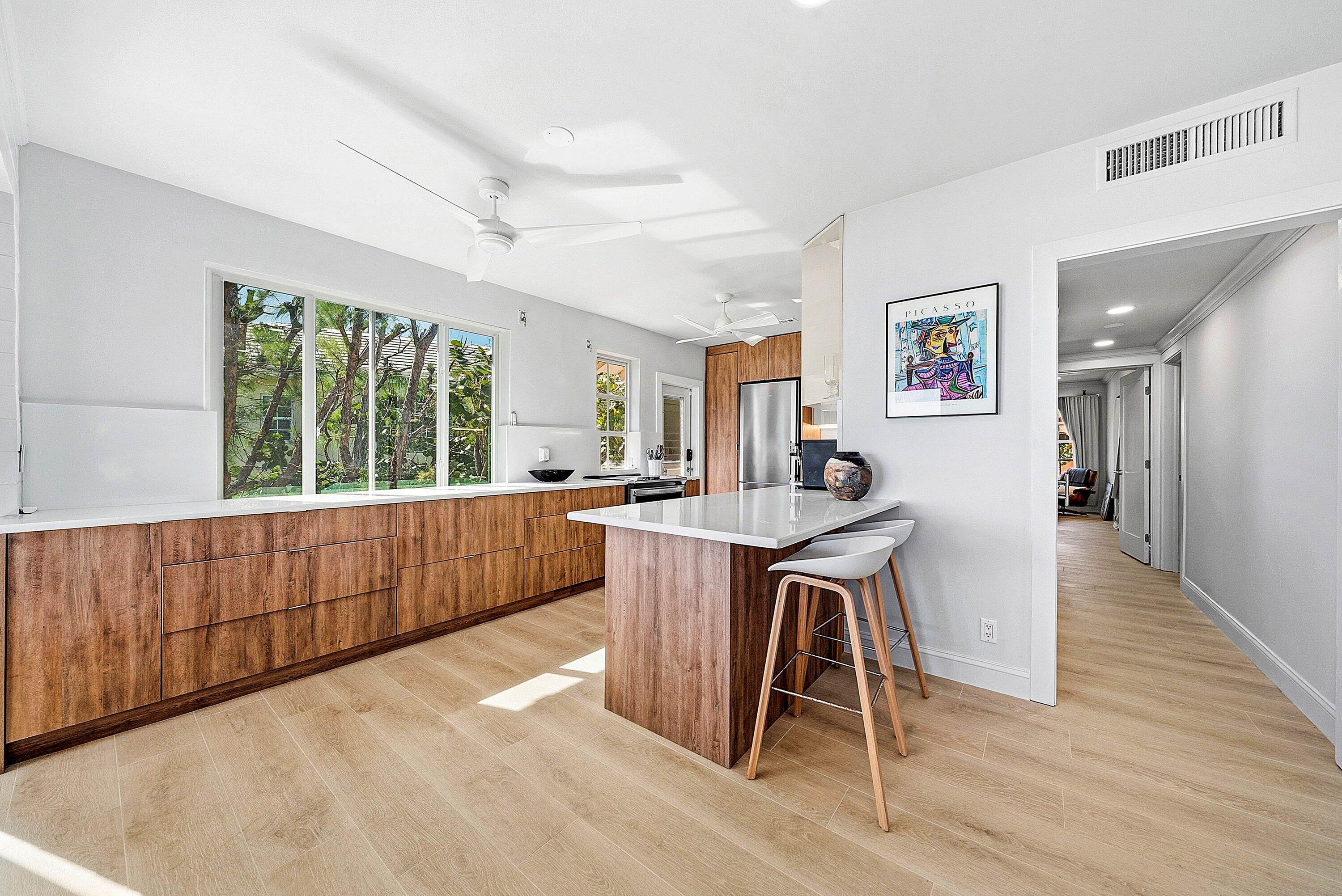 2075 S Ocean Boulevard 4b