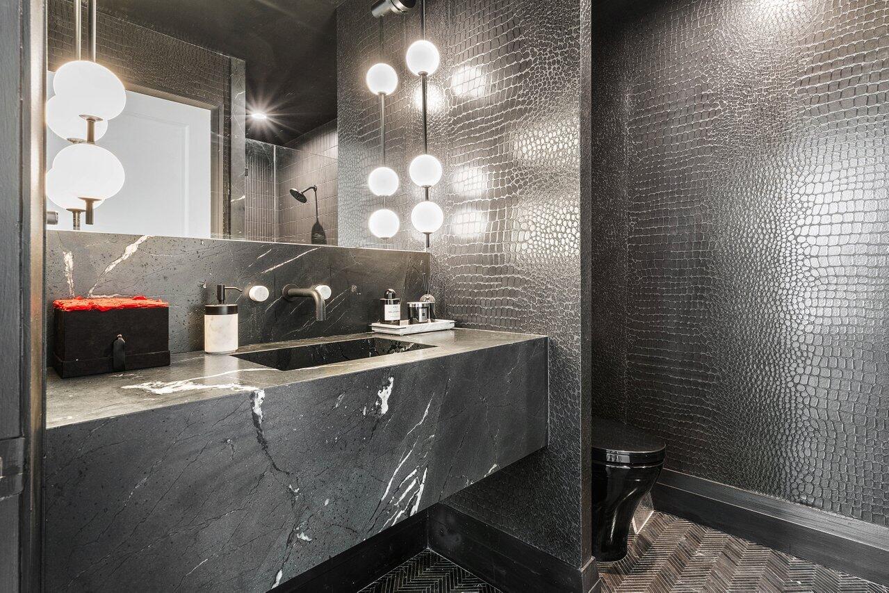 801 S Olive Avenue 427