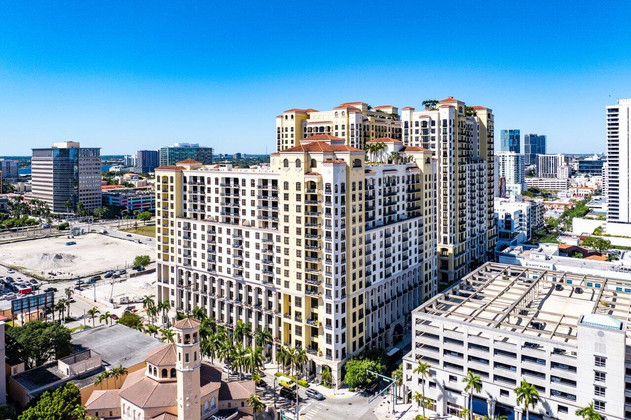 801 S Olive Avenue 427