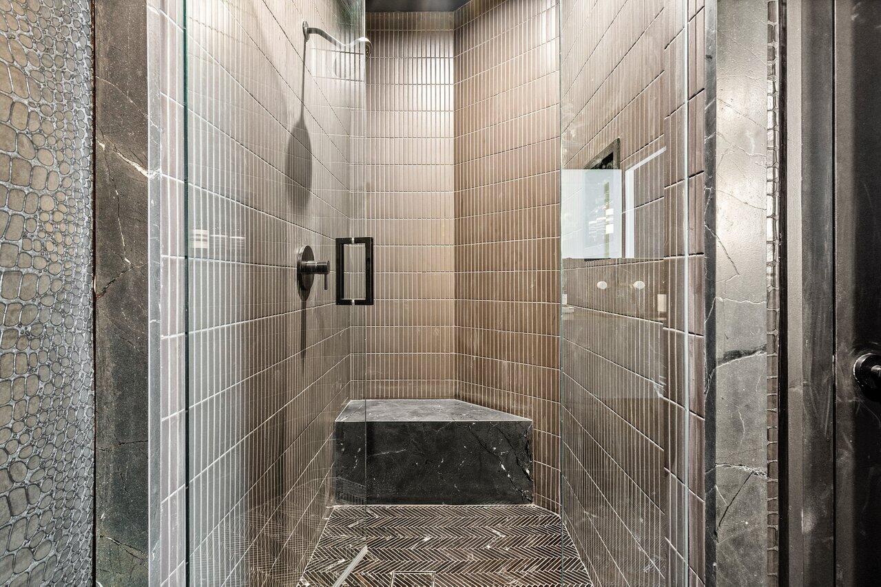 801 S Olive Avenue 427