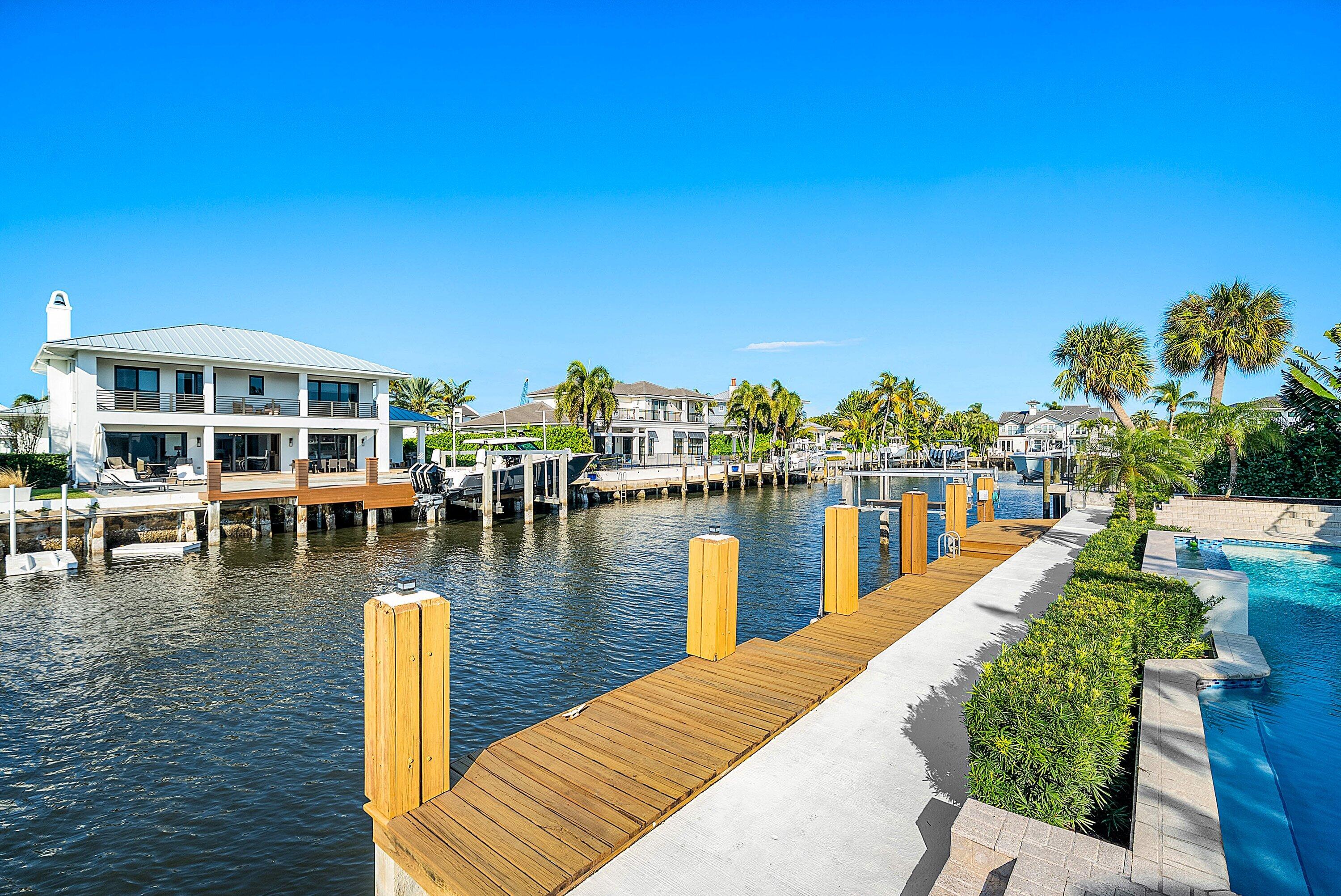 11 Inlet Cay Drive, Ocean Ridge