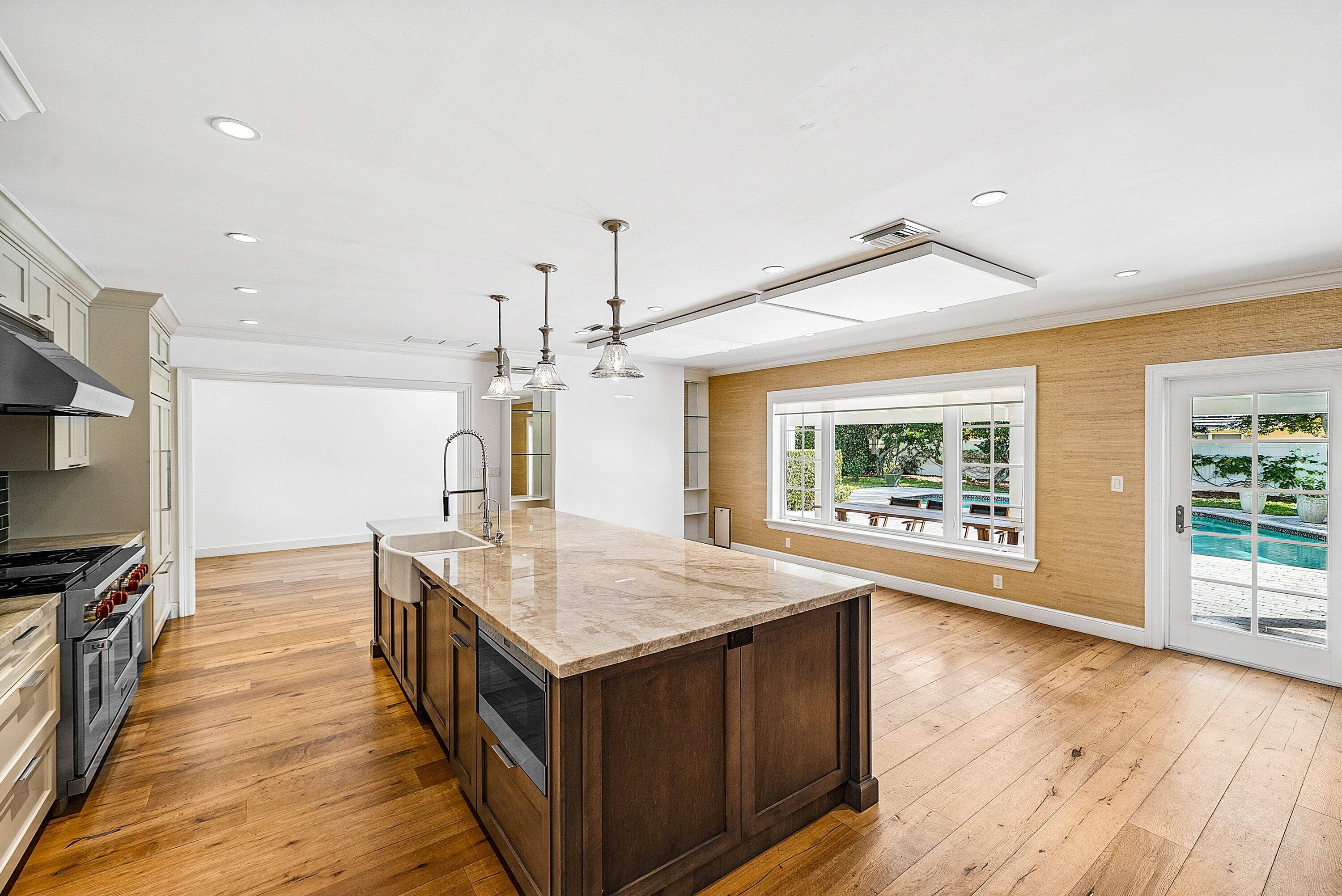 1103 NW 6th Avenue