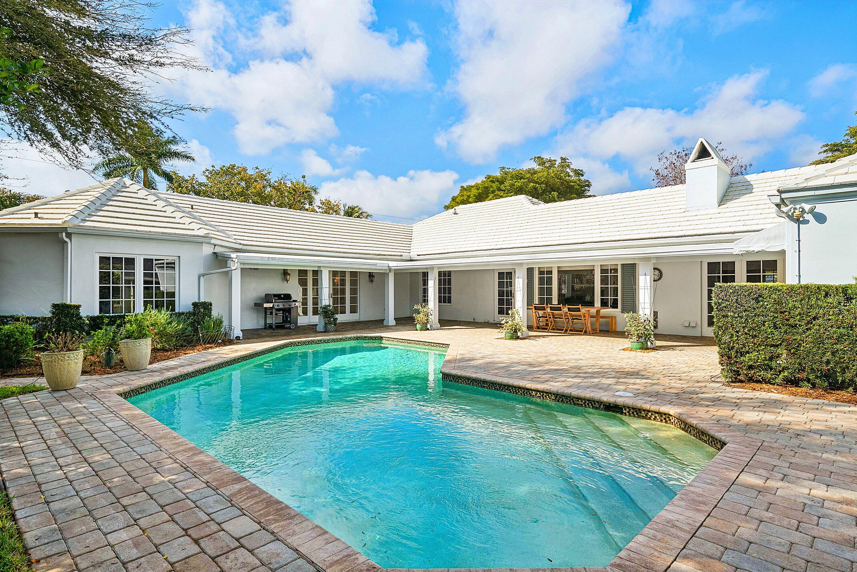 1103 NW 6th Avenue