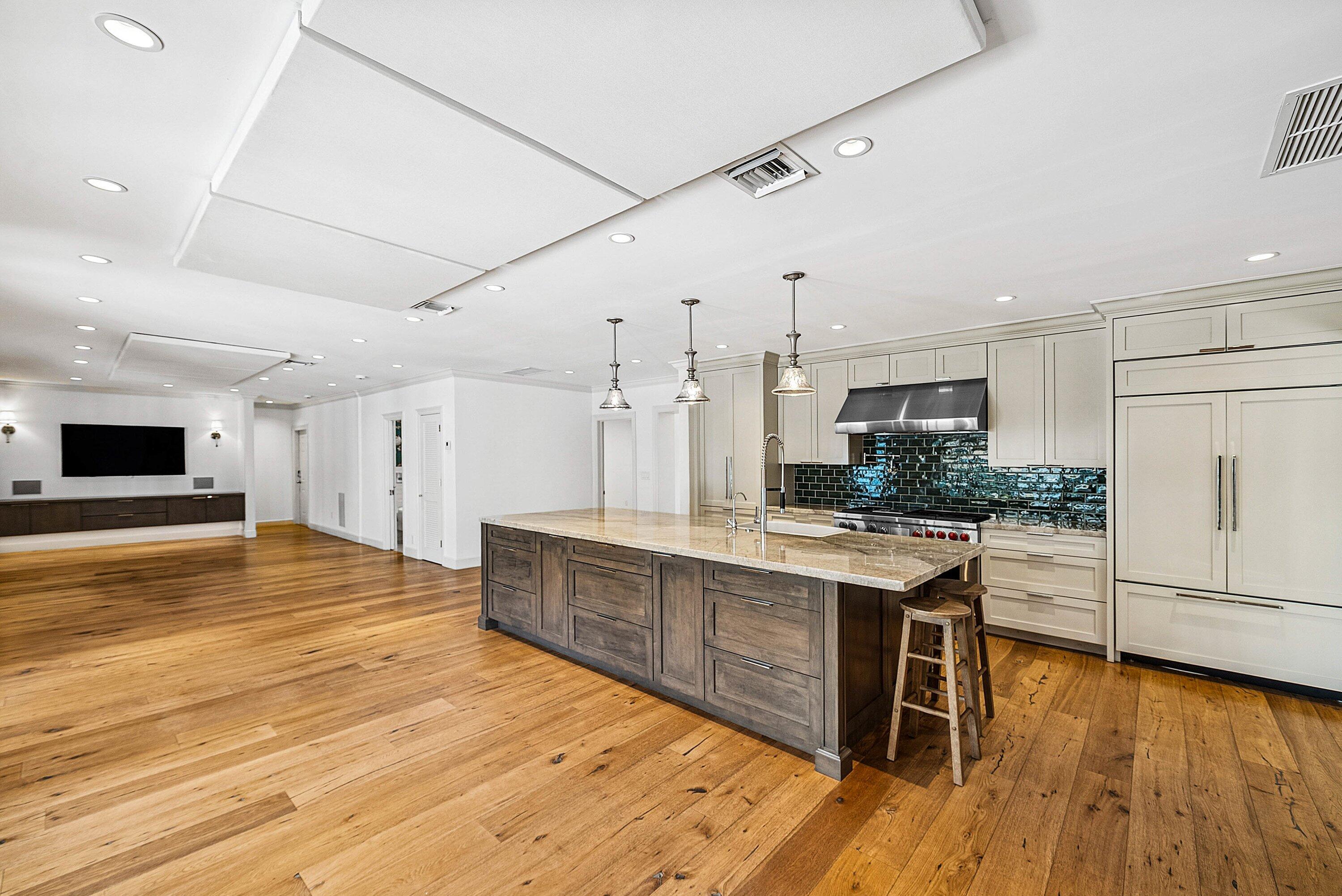 1103 NW 6th Avenue