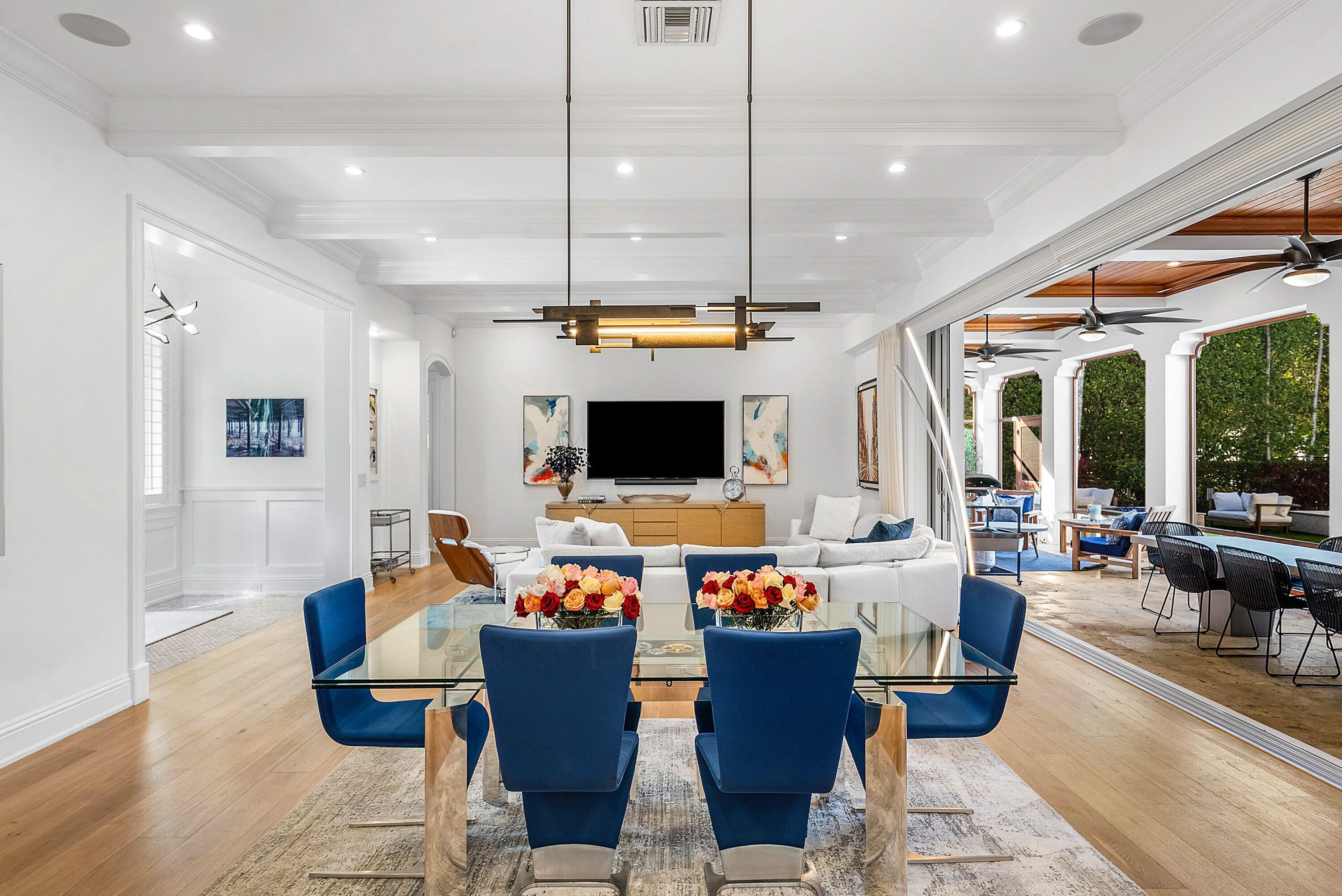 1041 Seaspray Avenue