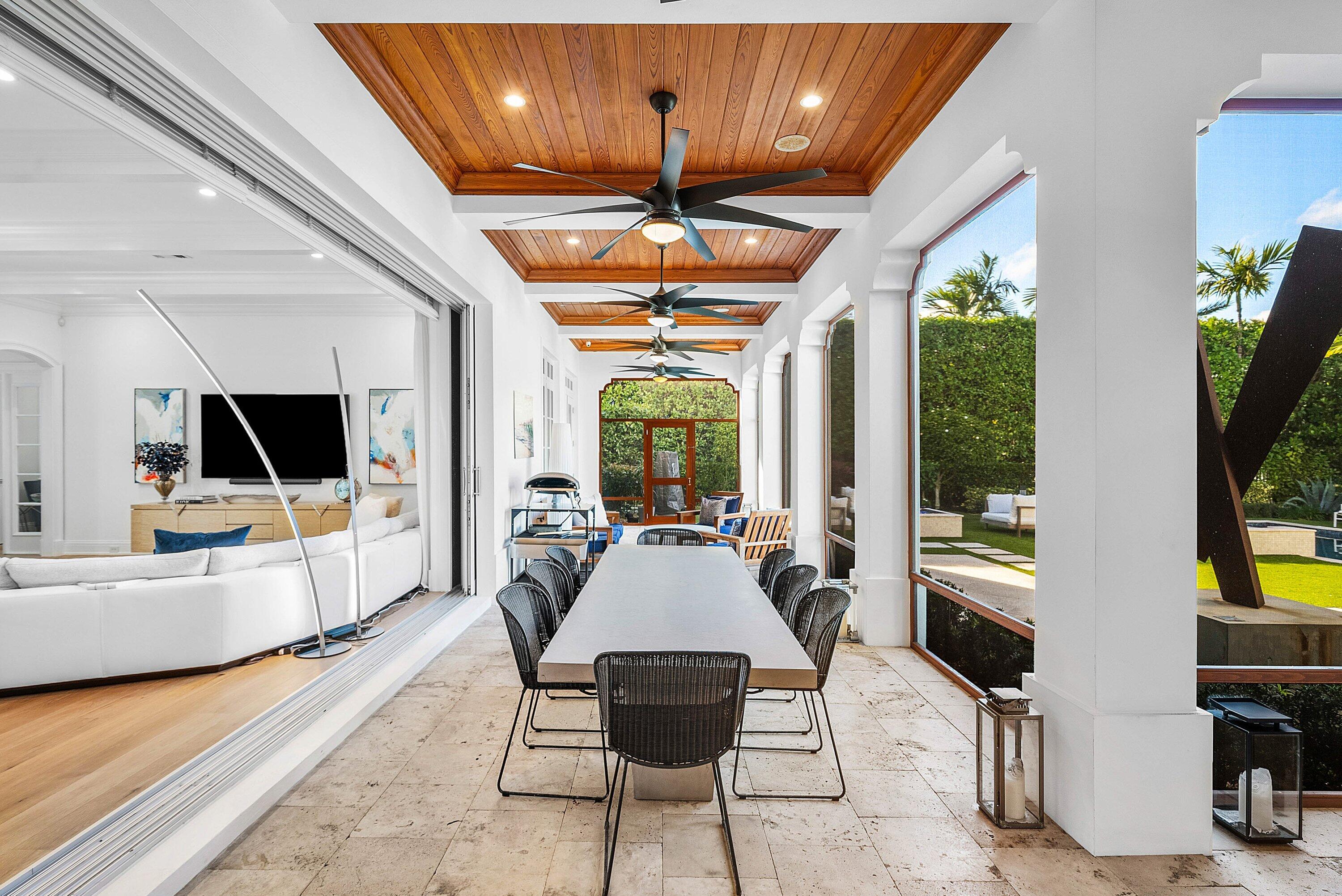 1041 Seaspray Avenue