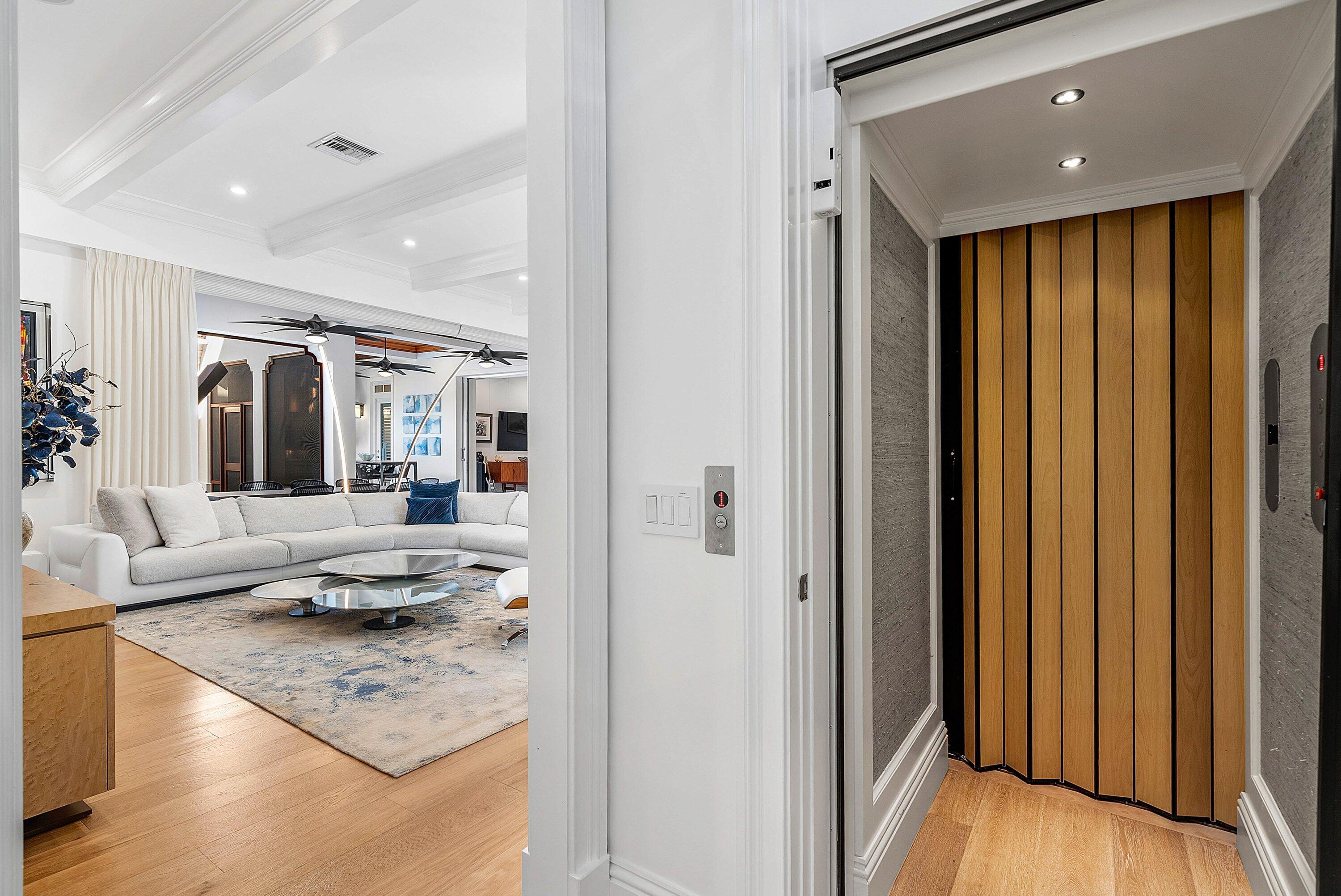 1041 Seaspray Avenue