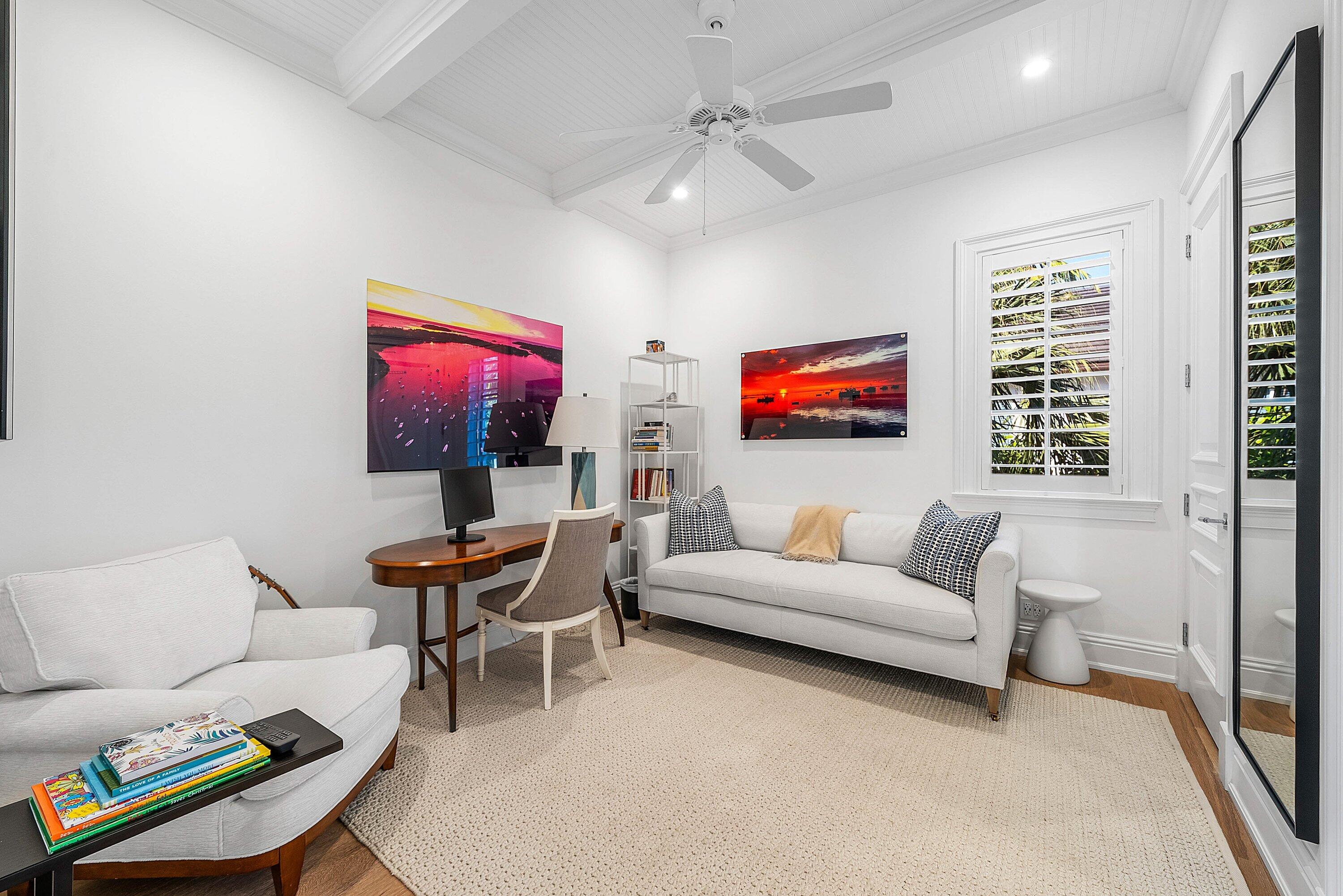 1041 Seaspray Avenue