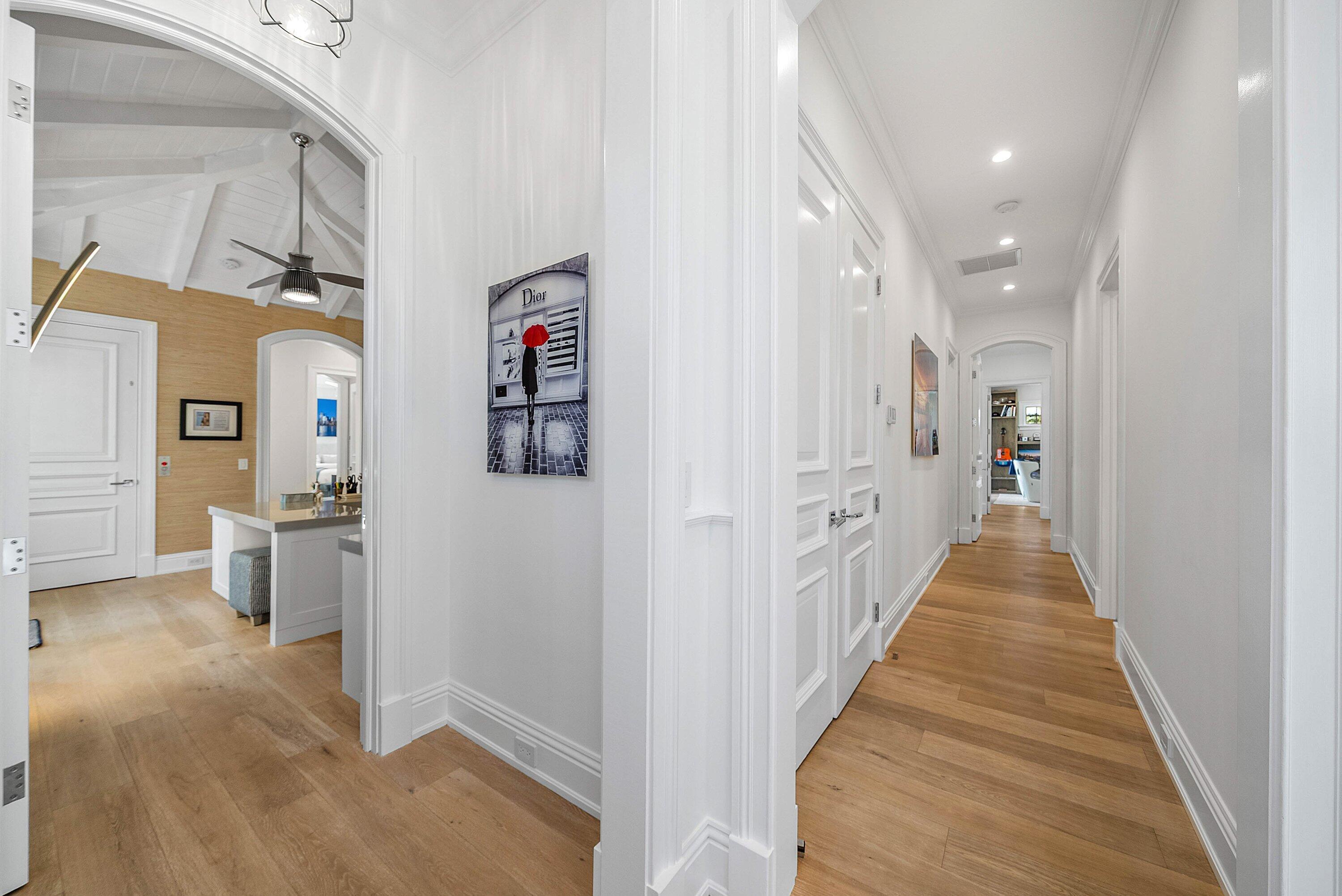 1041 Seaspray Avenue