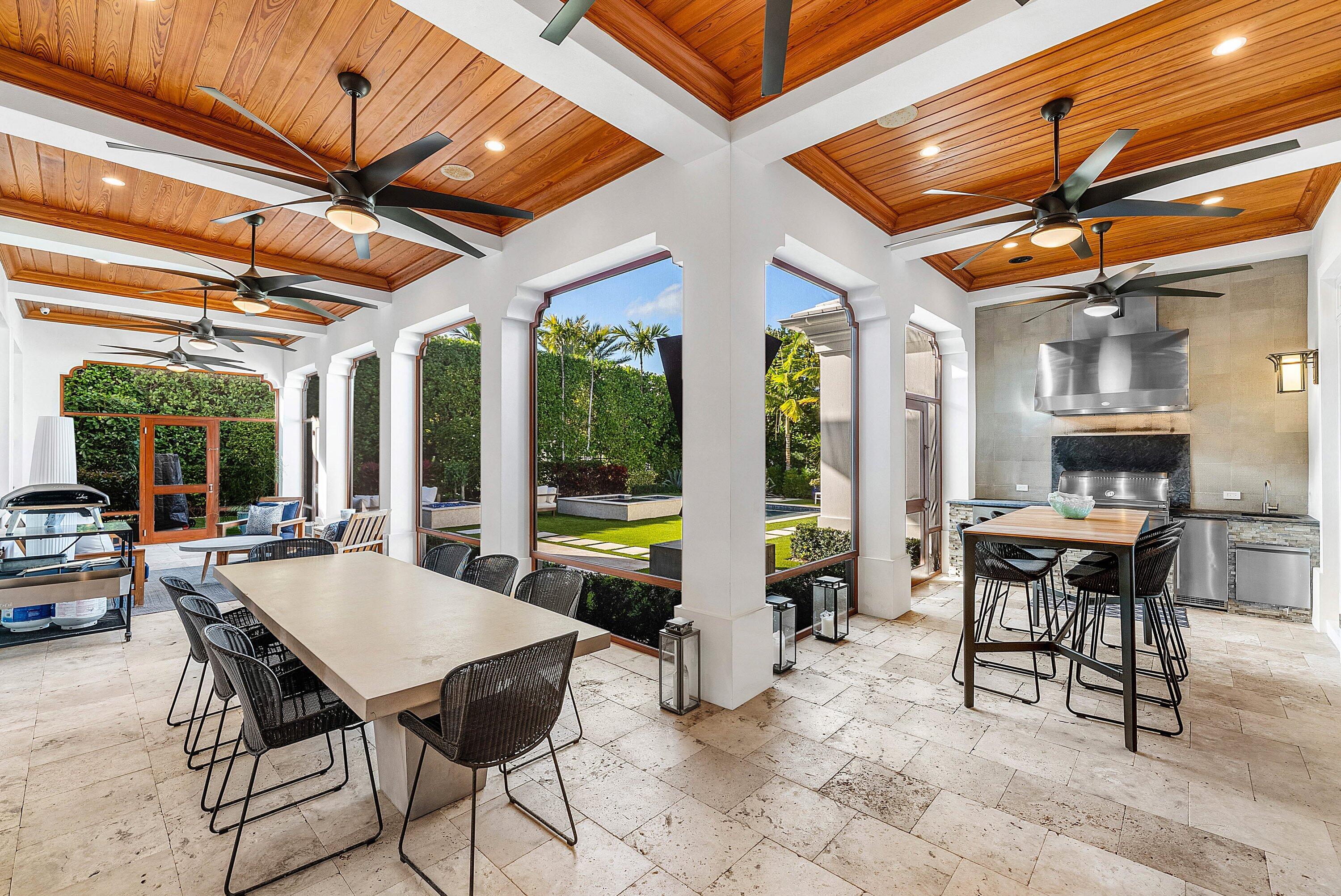 1041 Seaspray Avenue