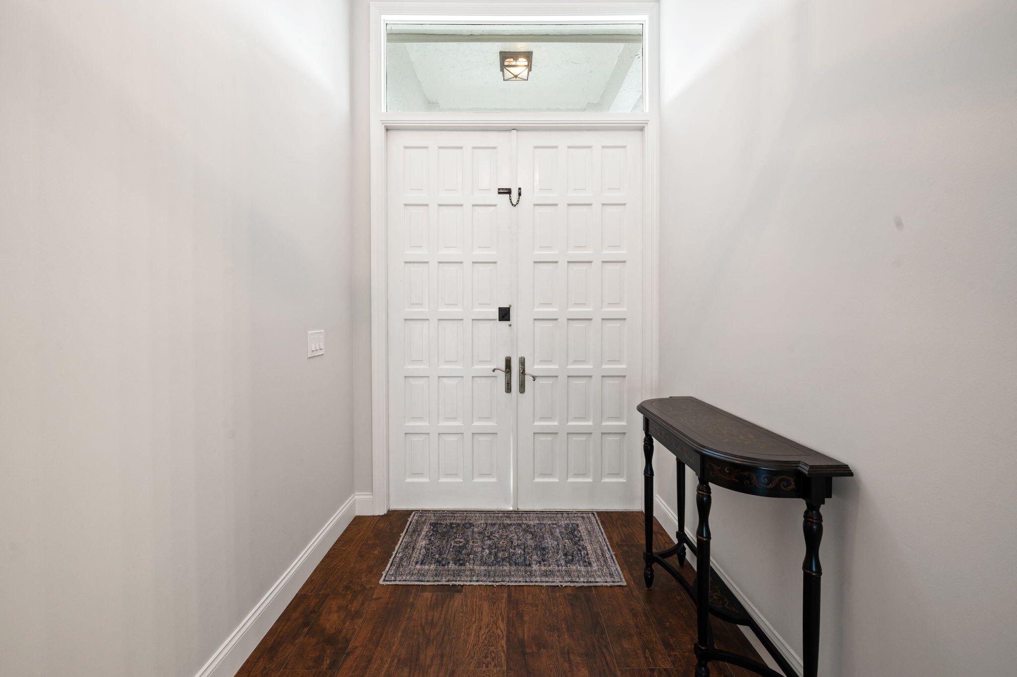 1738 Lindsey Court