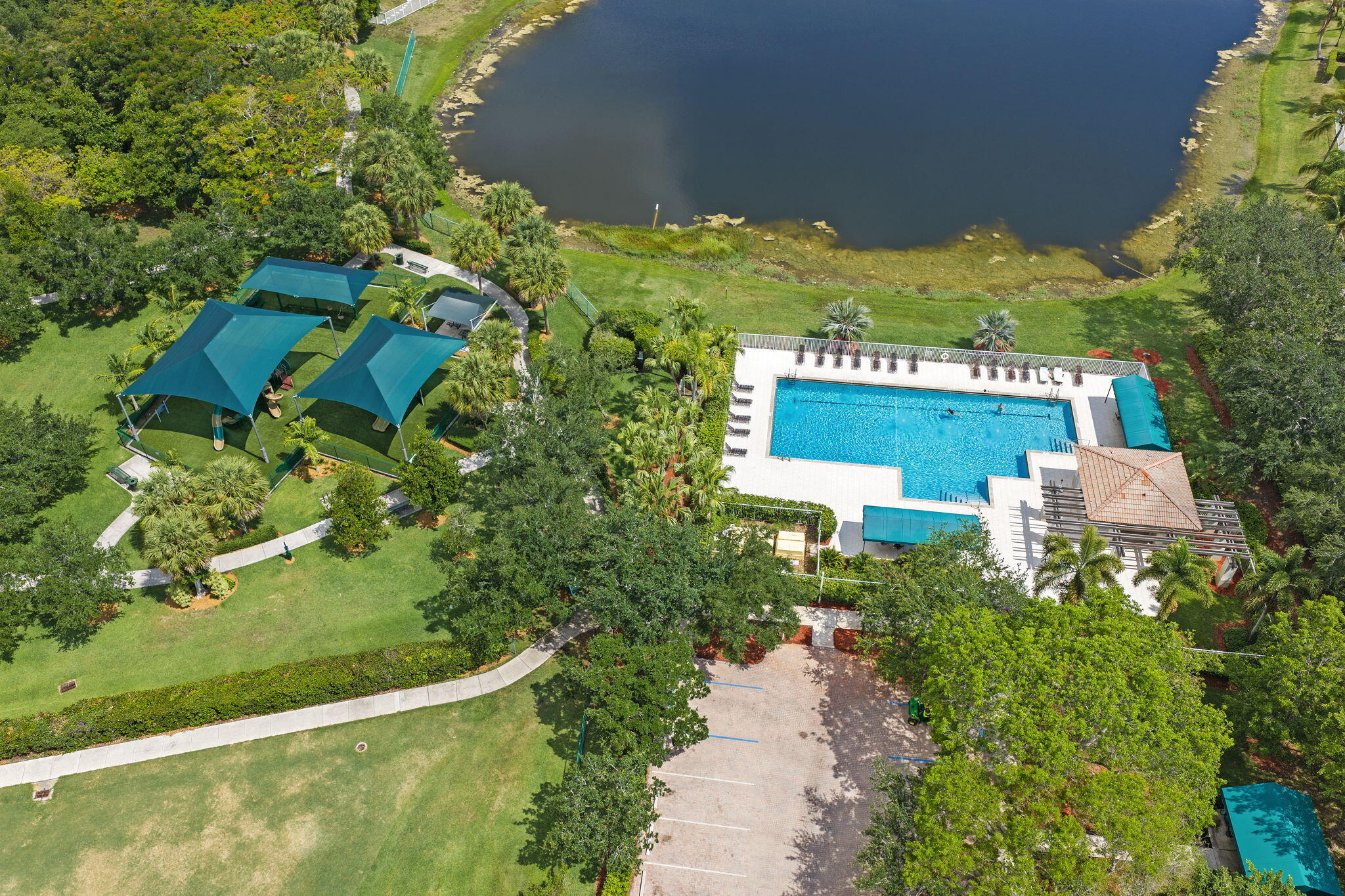 804 Heritage Drive