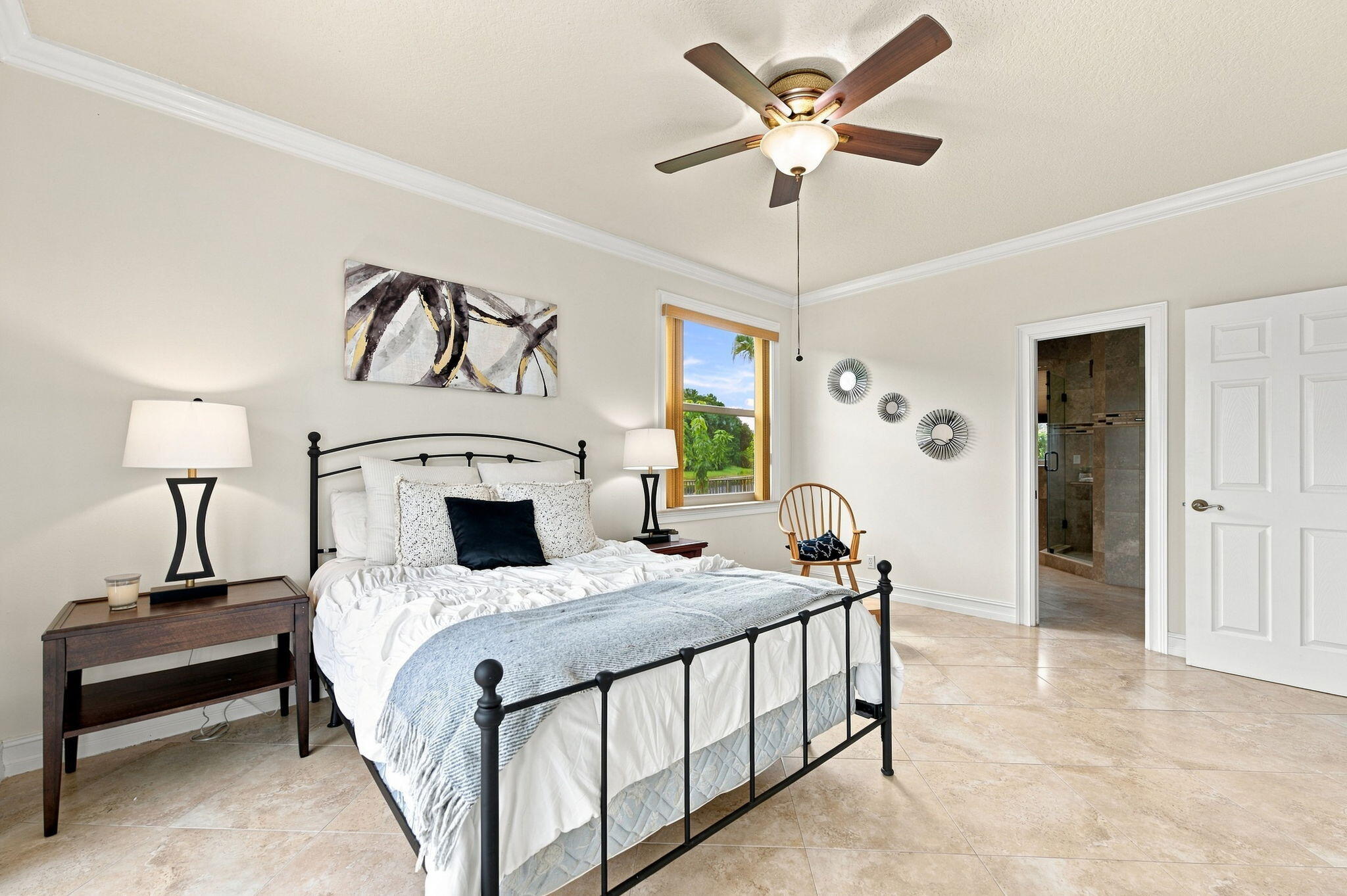 845 Bayside Lane