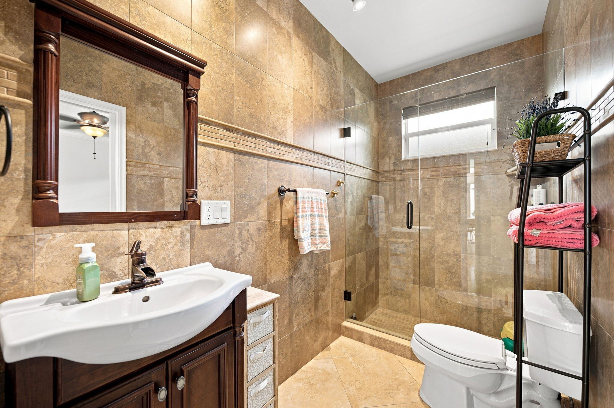 845 Bayside Lane