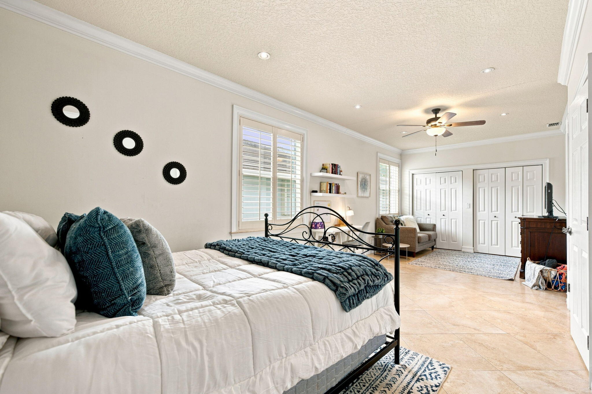 845 Bayside Lane