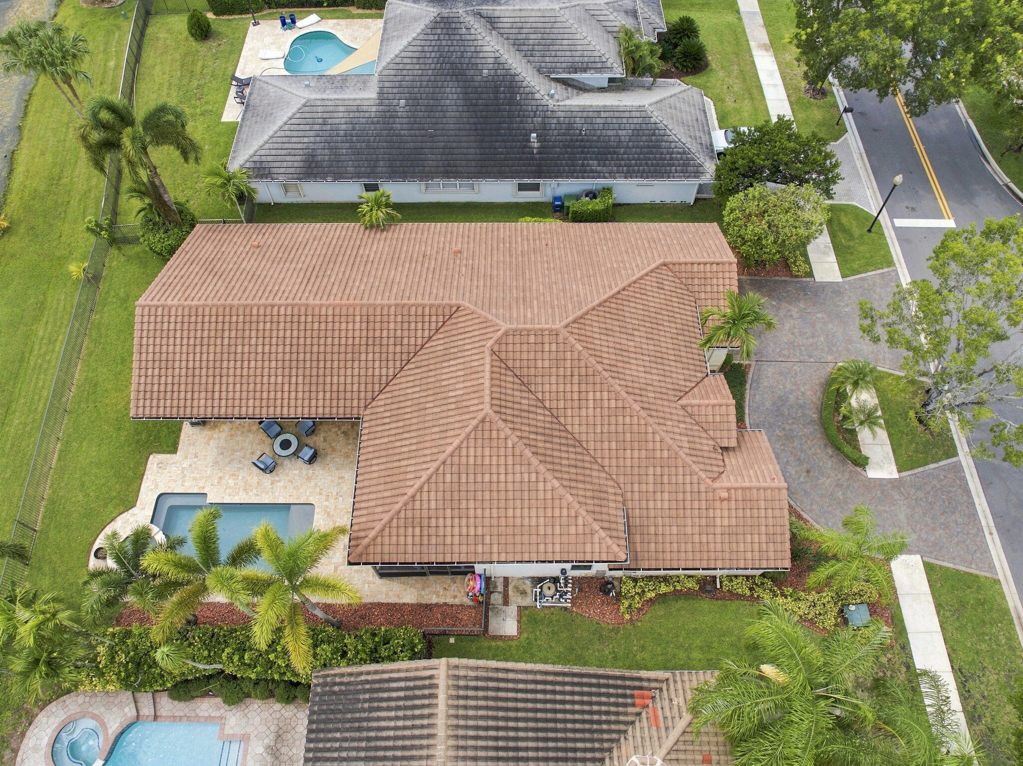 845 Bayside Lane