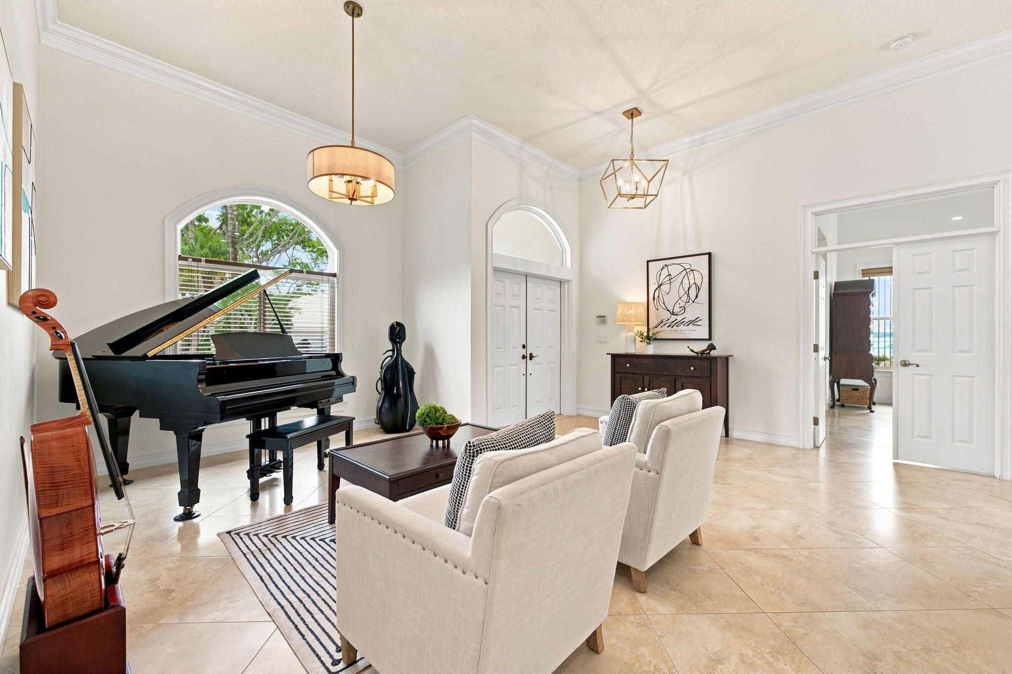 845 Bayside Lane