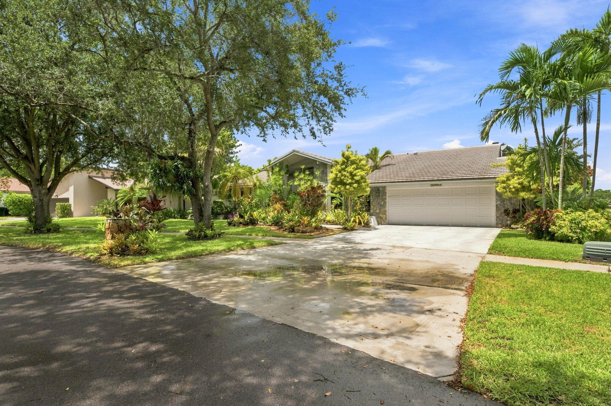 11613 SUNFISH Way
