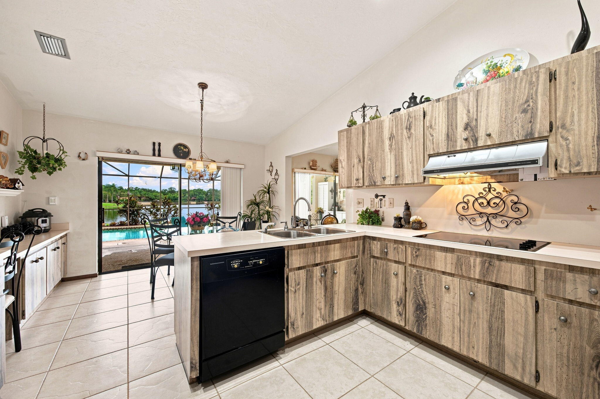 11613 SUNFISH Way