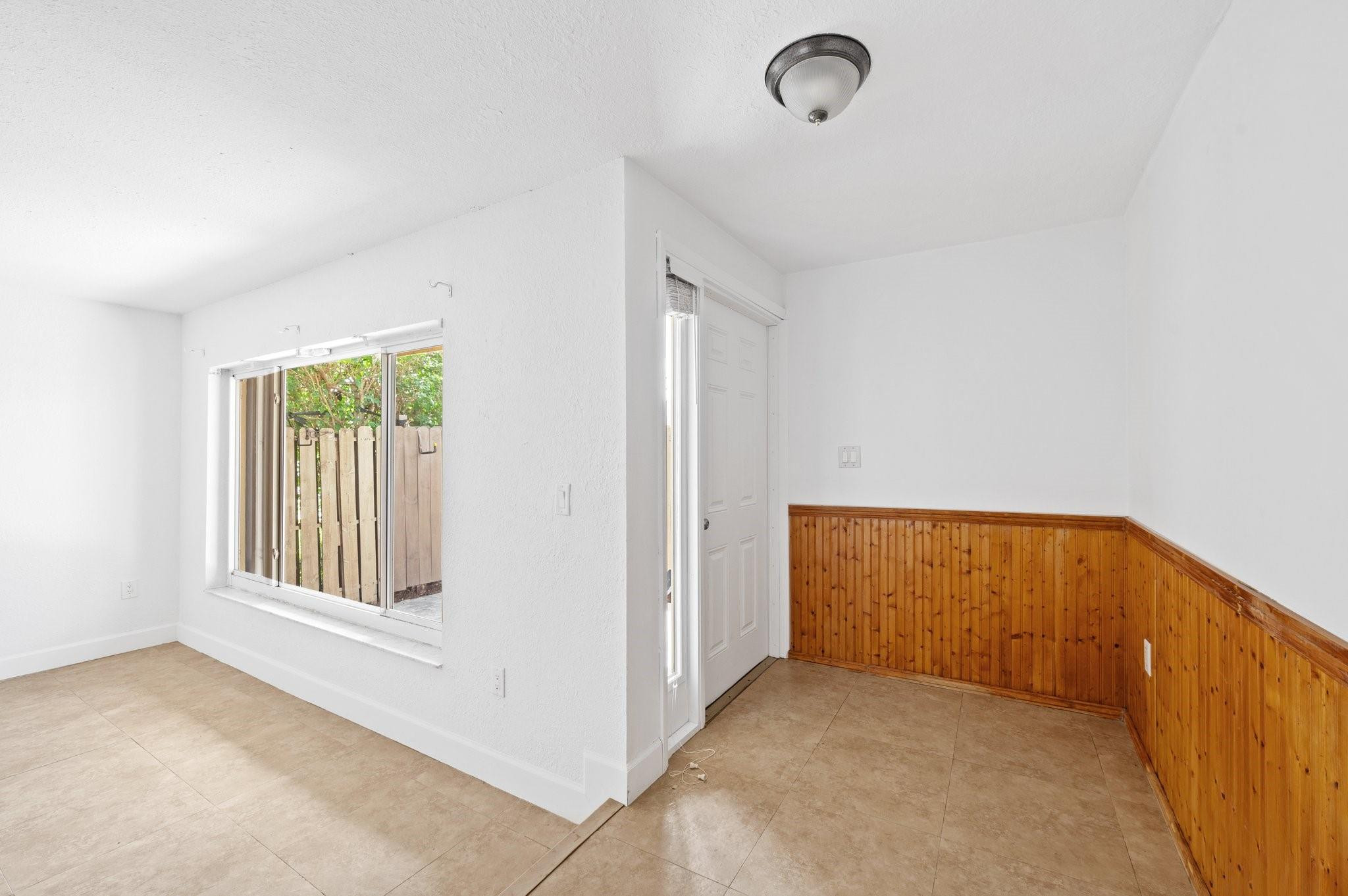 12301 NW 14th St 12301