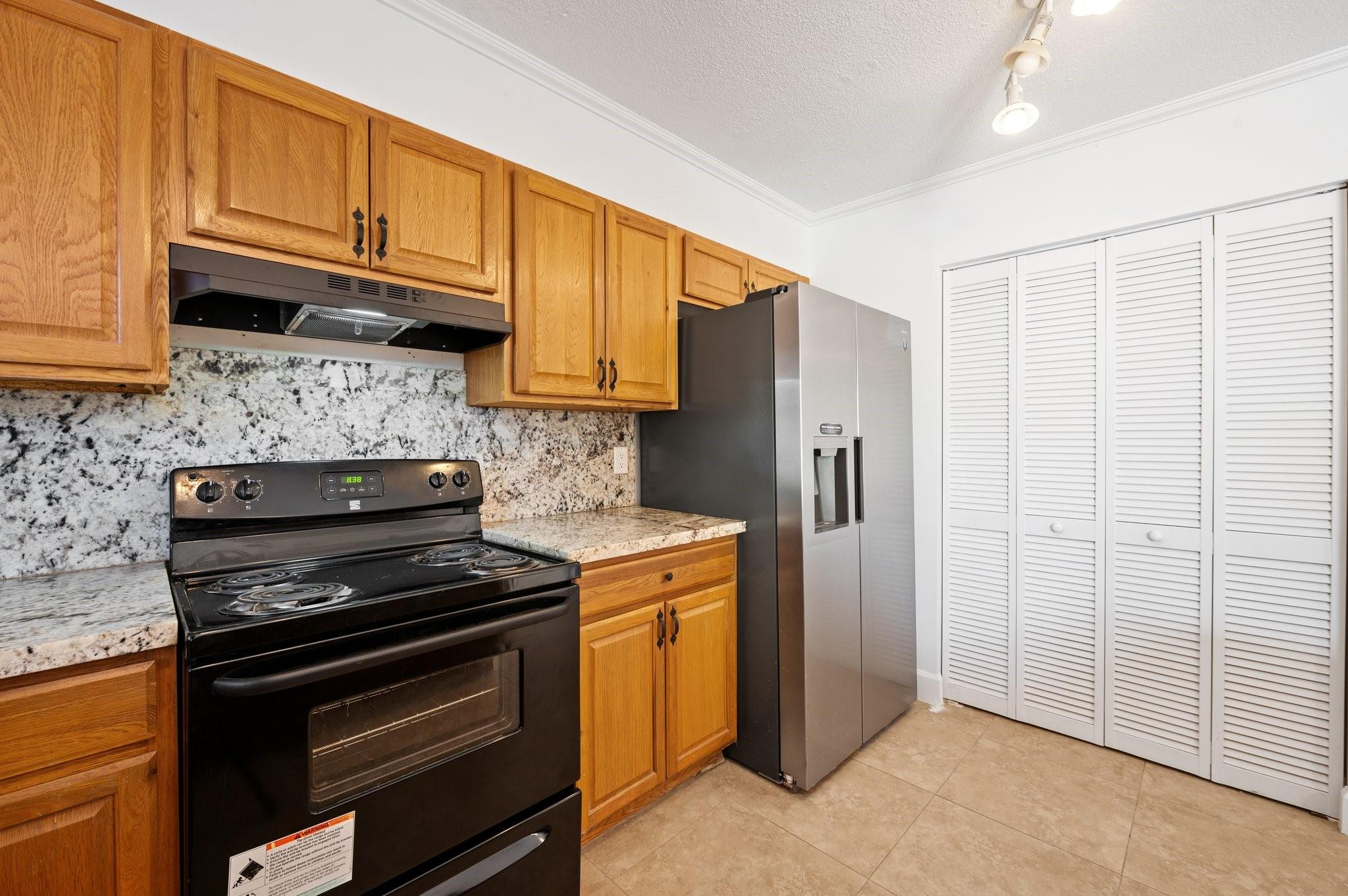 12301 NW 14th St 12301