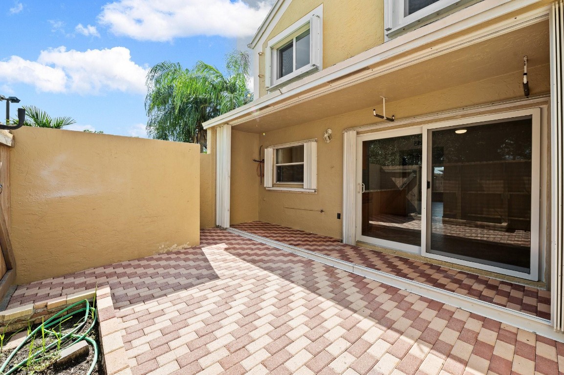 12301 NW 14th St 12301