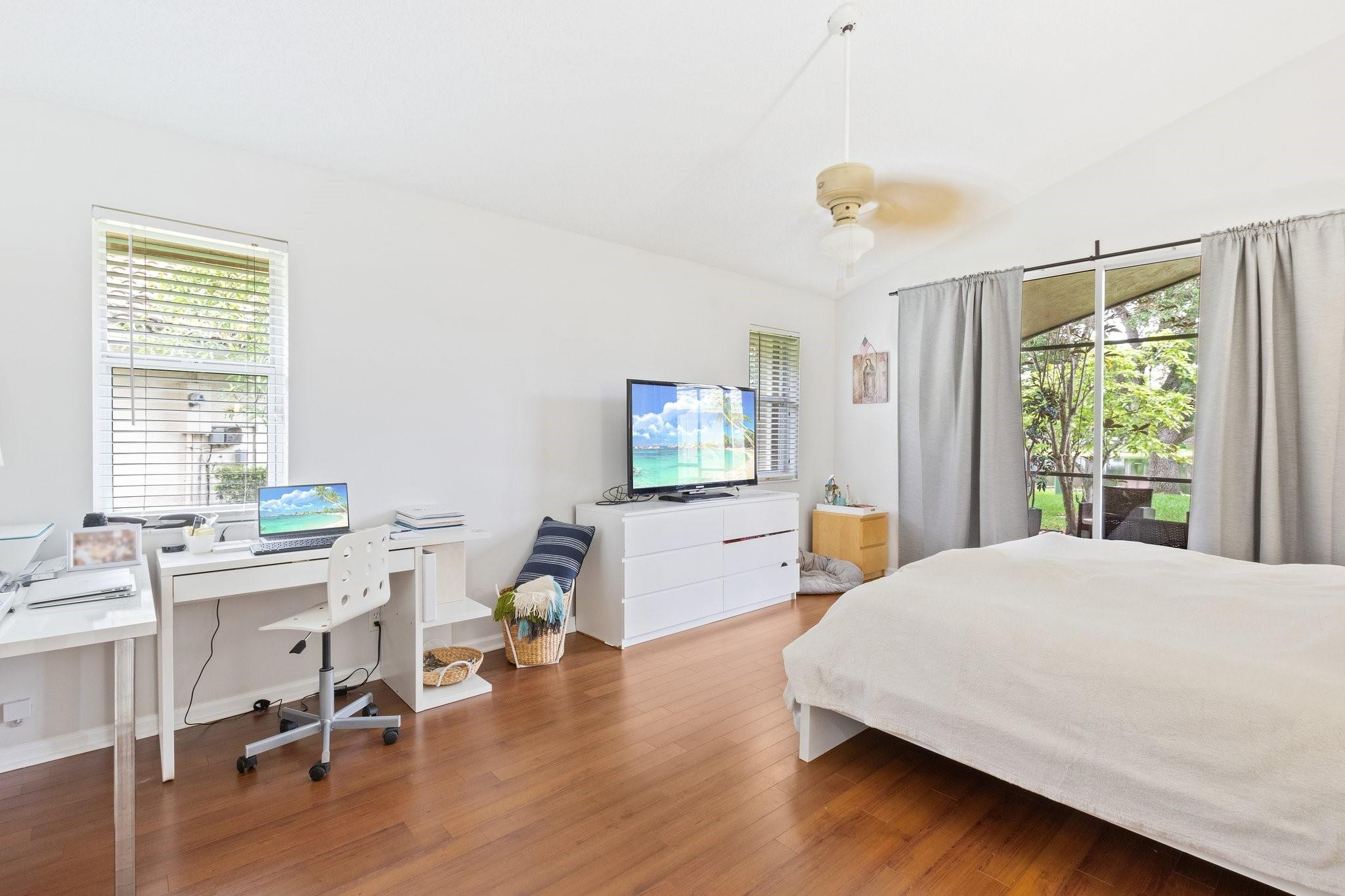 1007 Spoonbill Circle