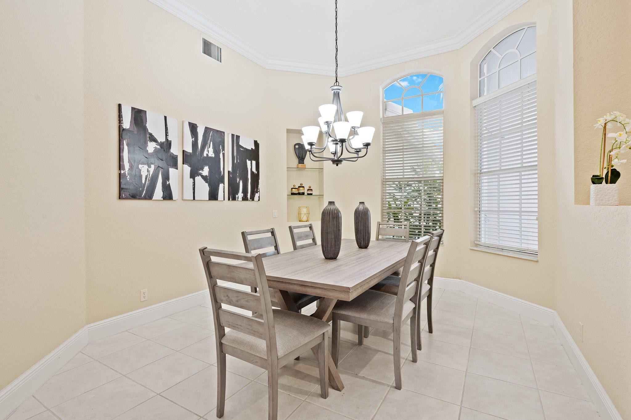 2532 Monterey Ct