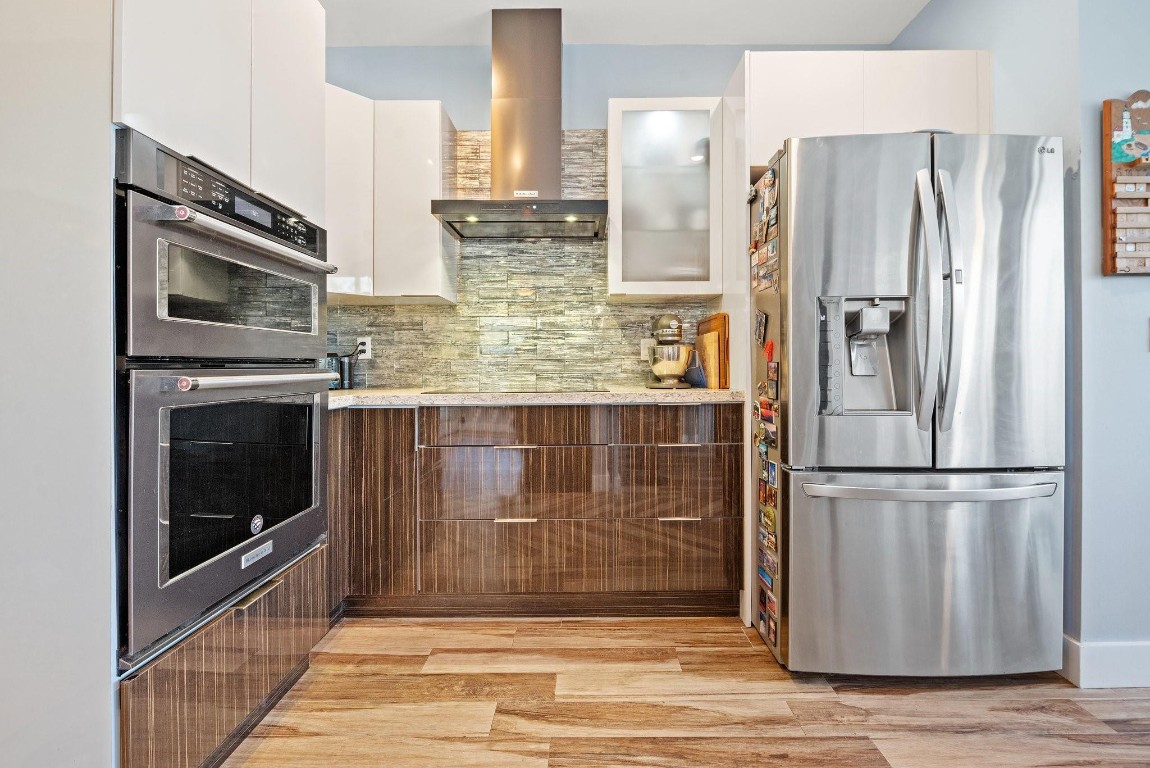 949 Spoonbill Circle