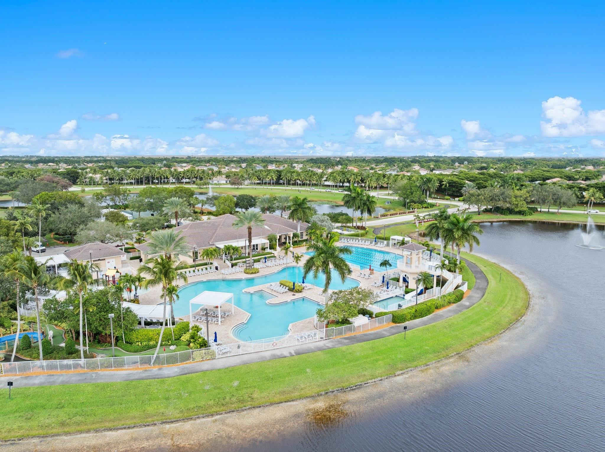 1120 Alexander Bend