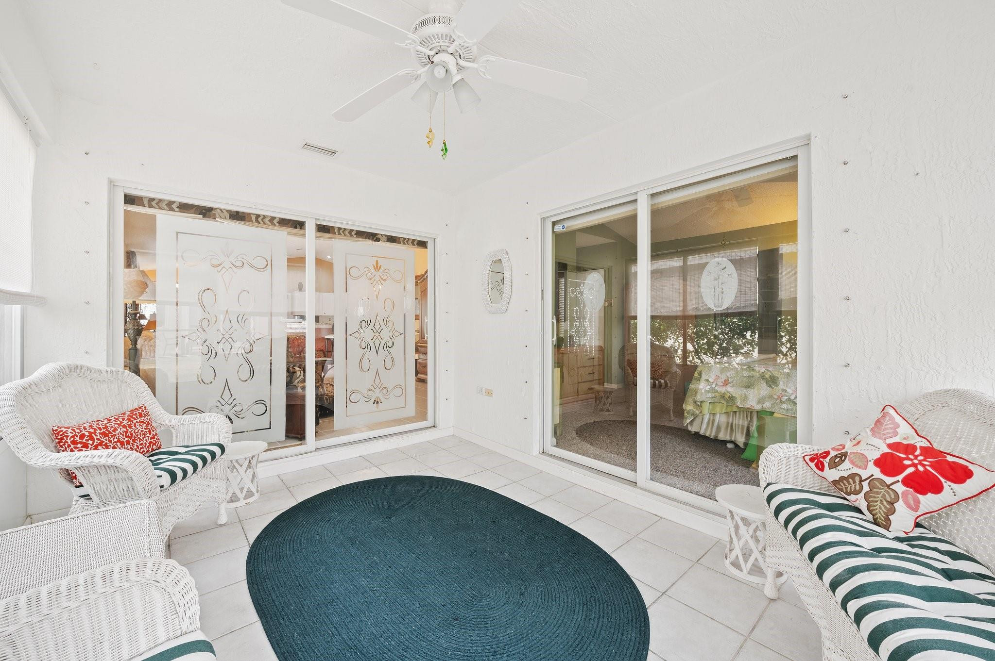 1120 Alexander Bend