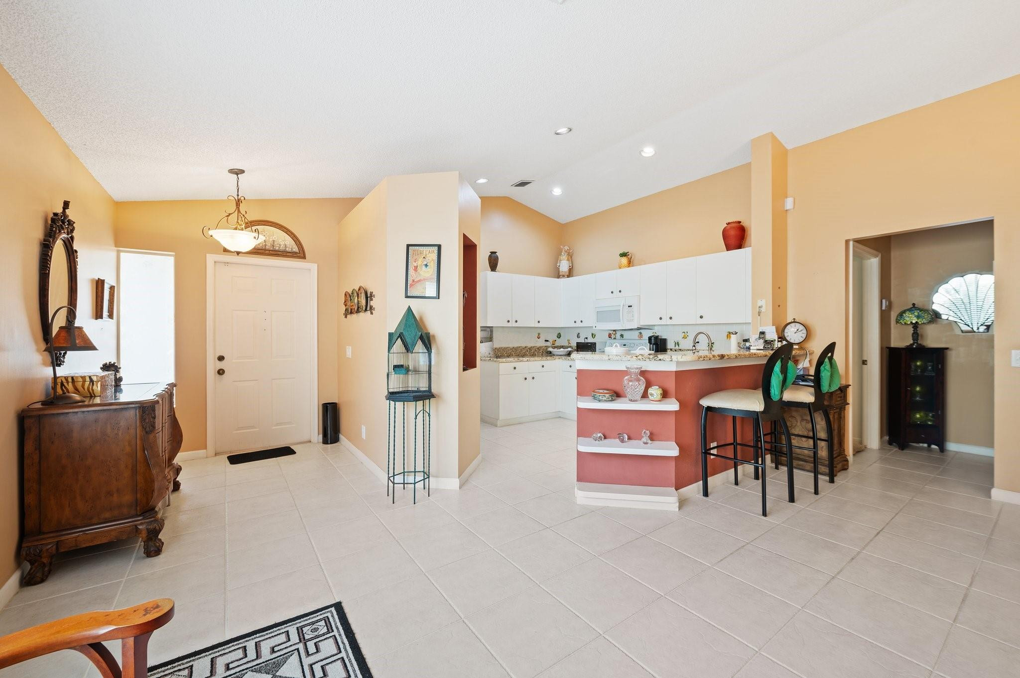 1120 Alexander Bend