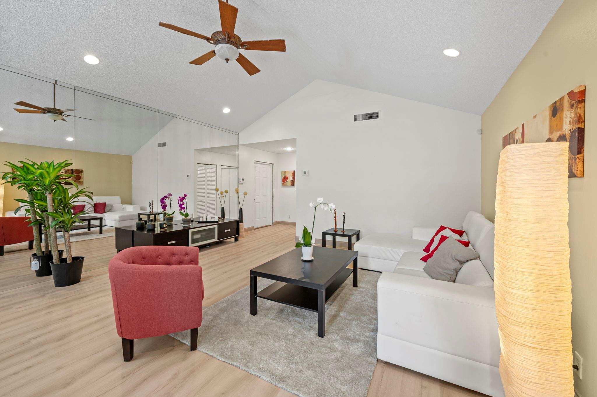 2156 Austin