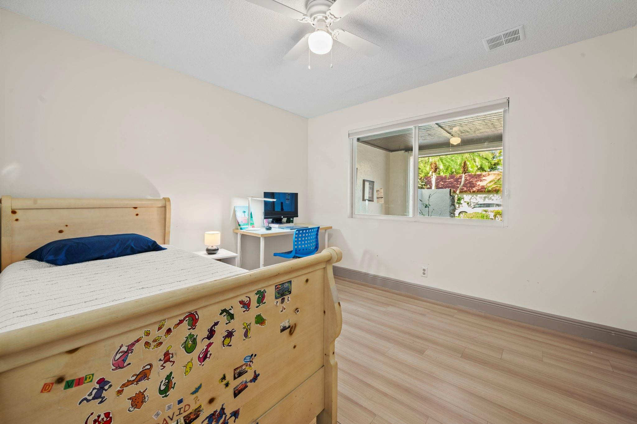 2156 Austin