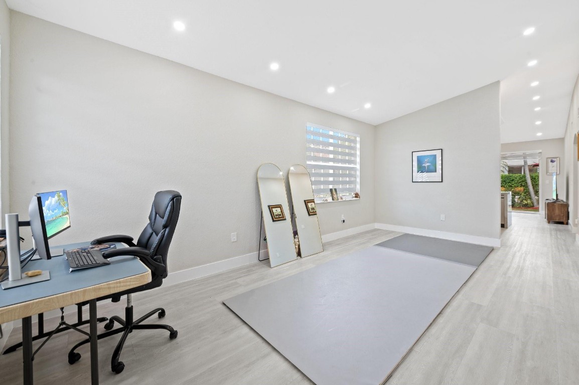 18759 SW 28th St 18759