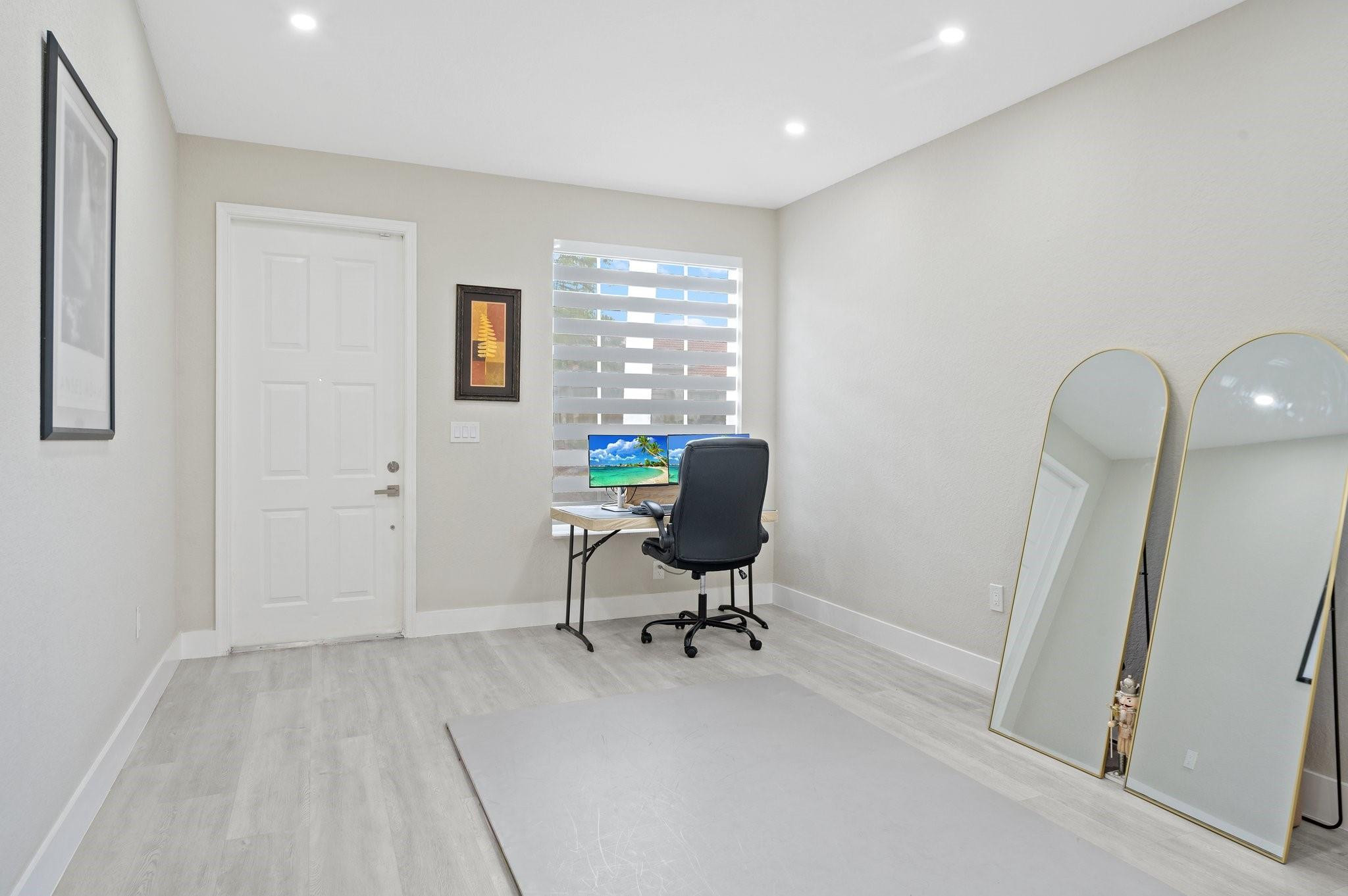 18759 SW 28th St 18759