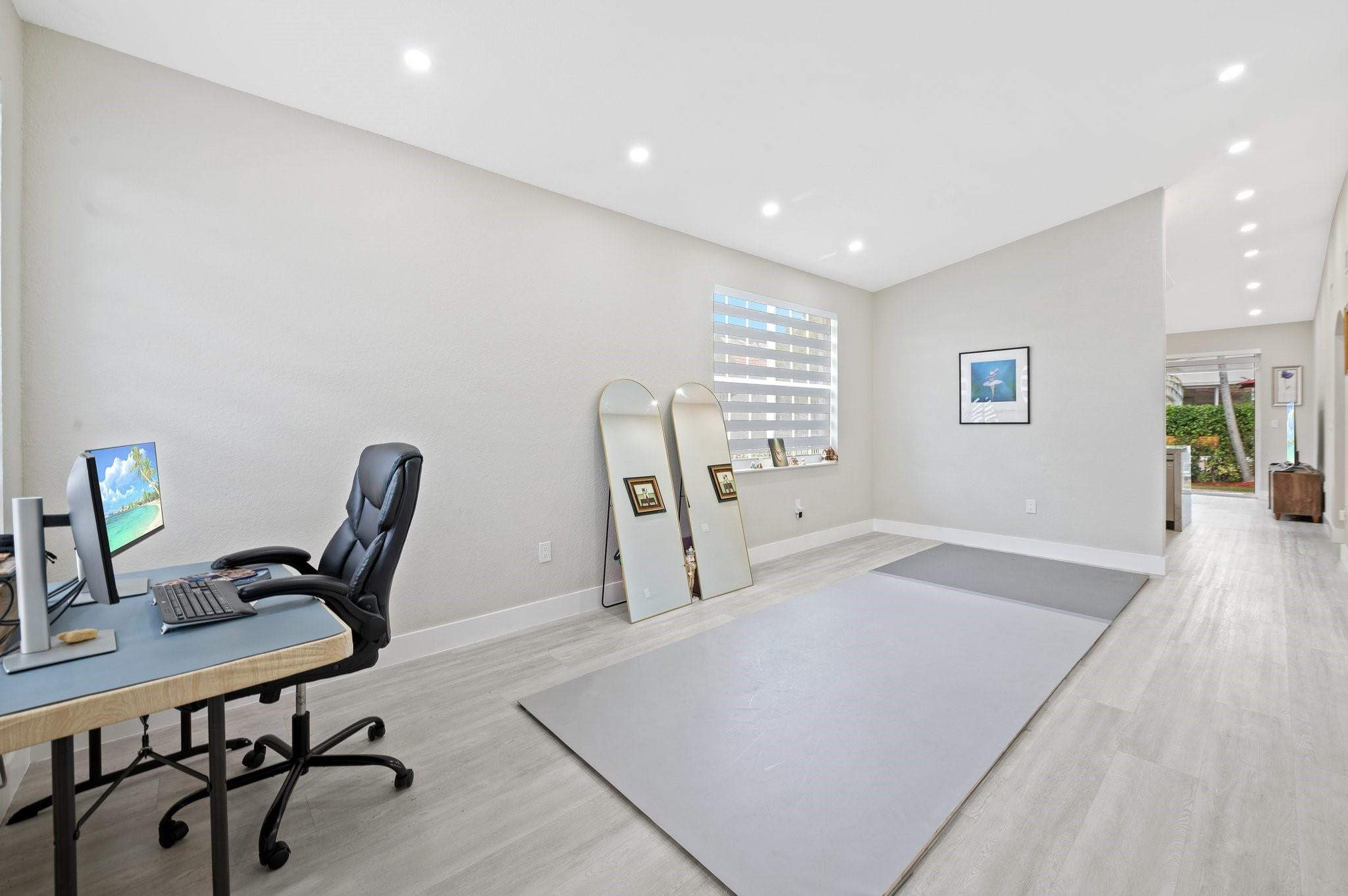 18759 SW 28th St 18759