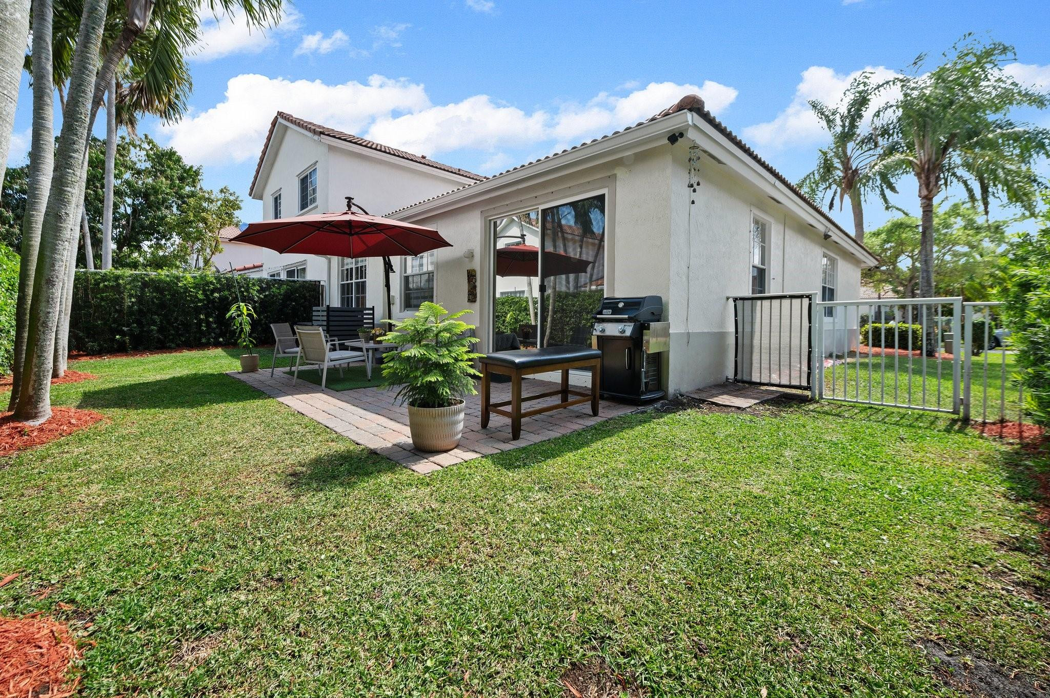 18759 SW 28th St 18759