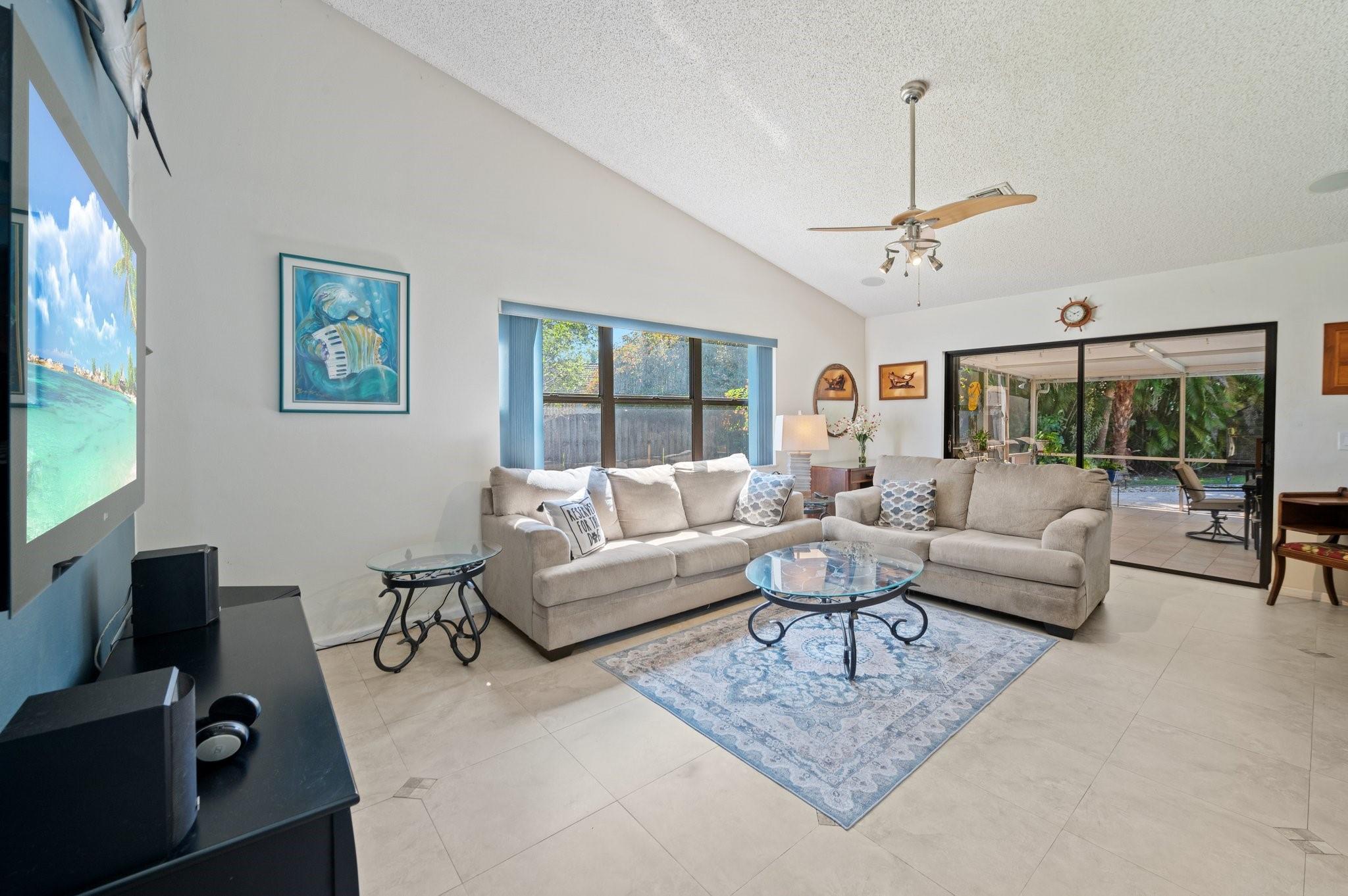 6453 Abotts Mill Ave