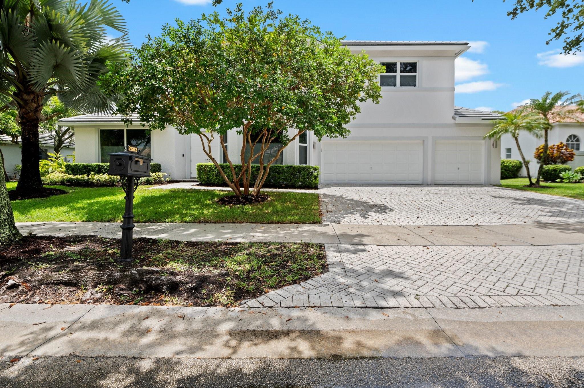 2683 Meadowood Ct