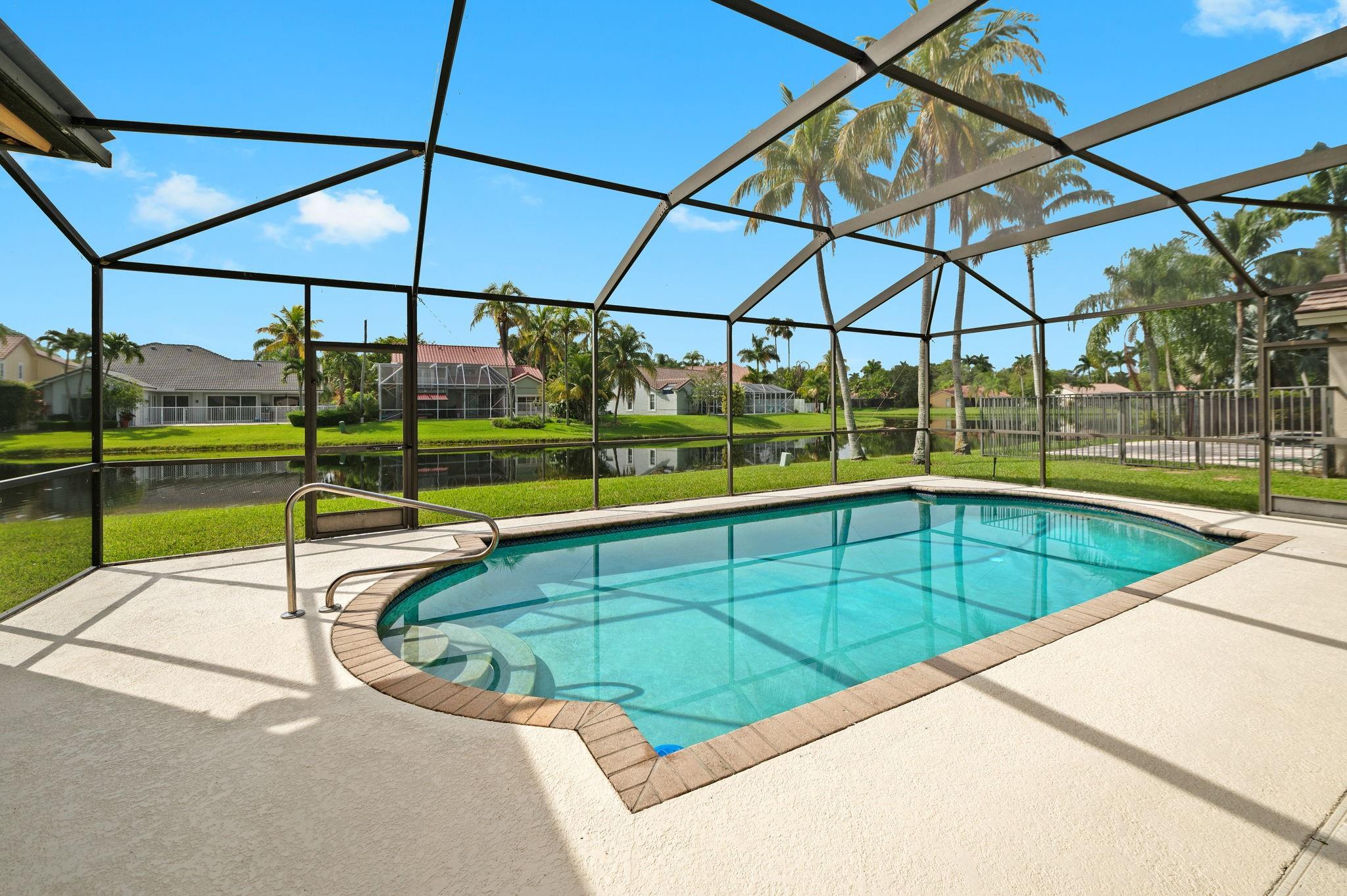 1110 Fairfax Ln