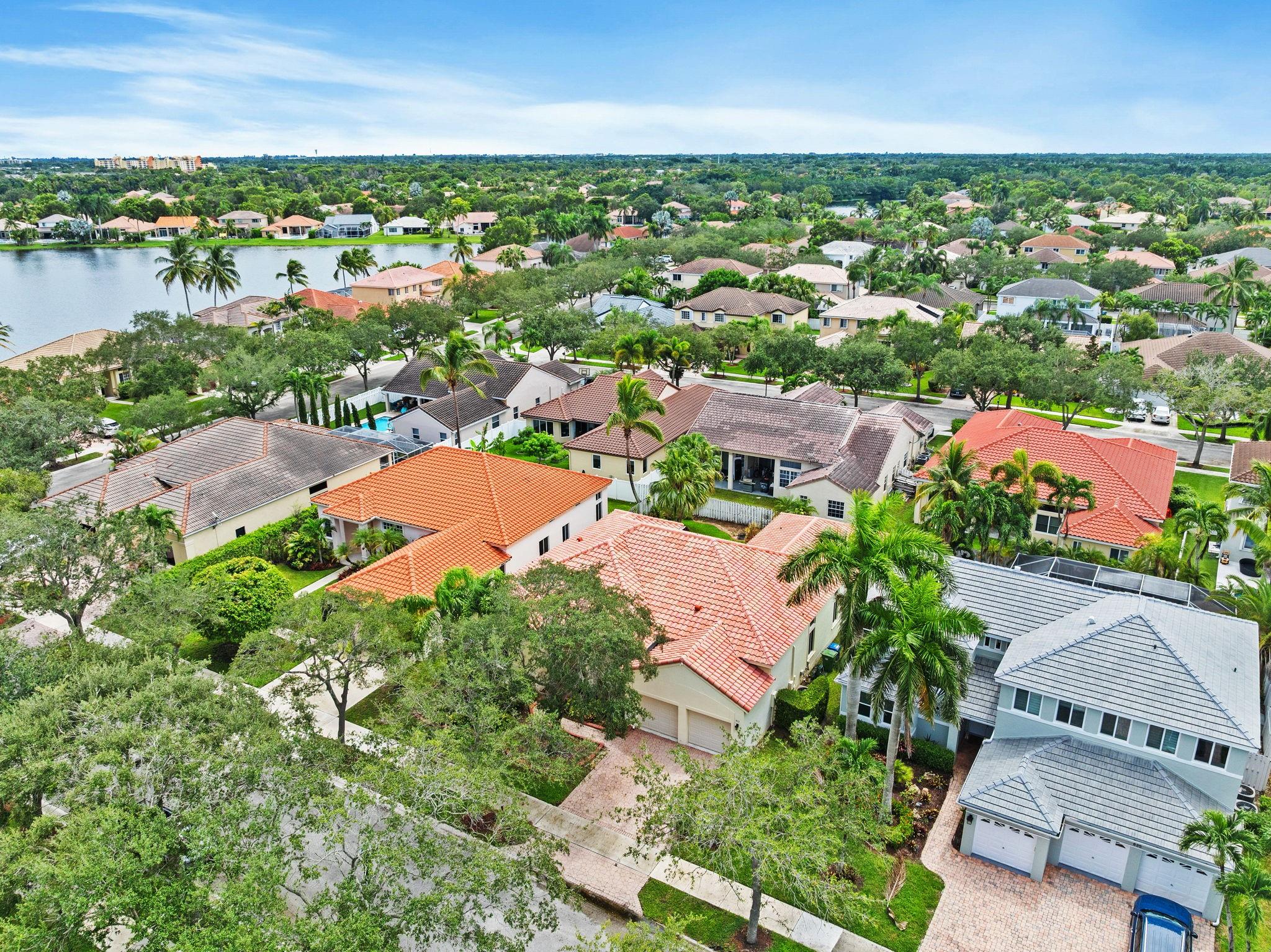 833 Heritage Drive
